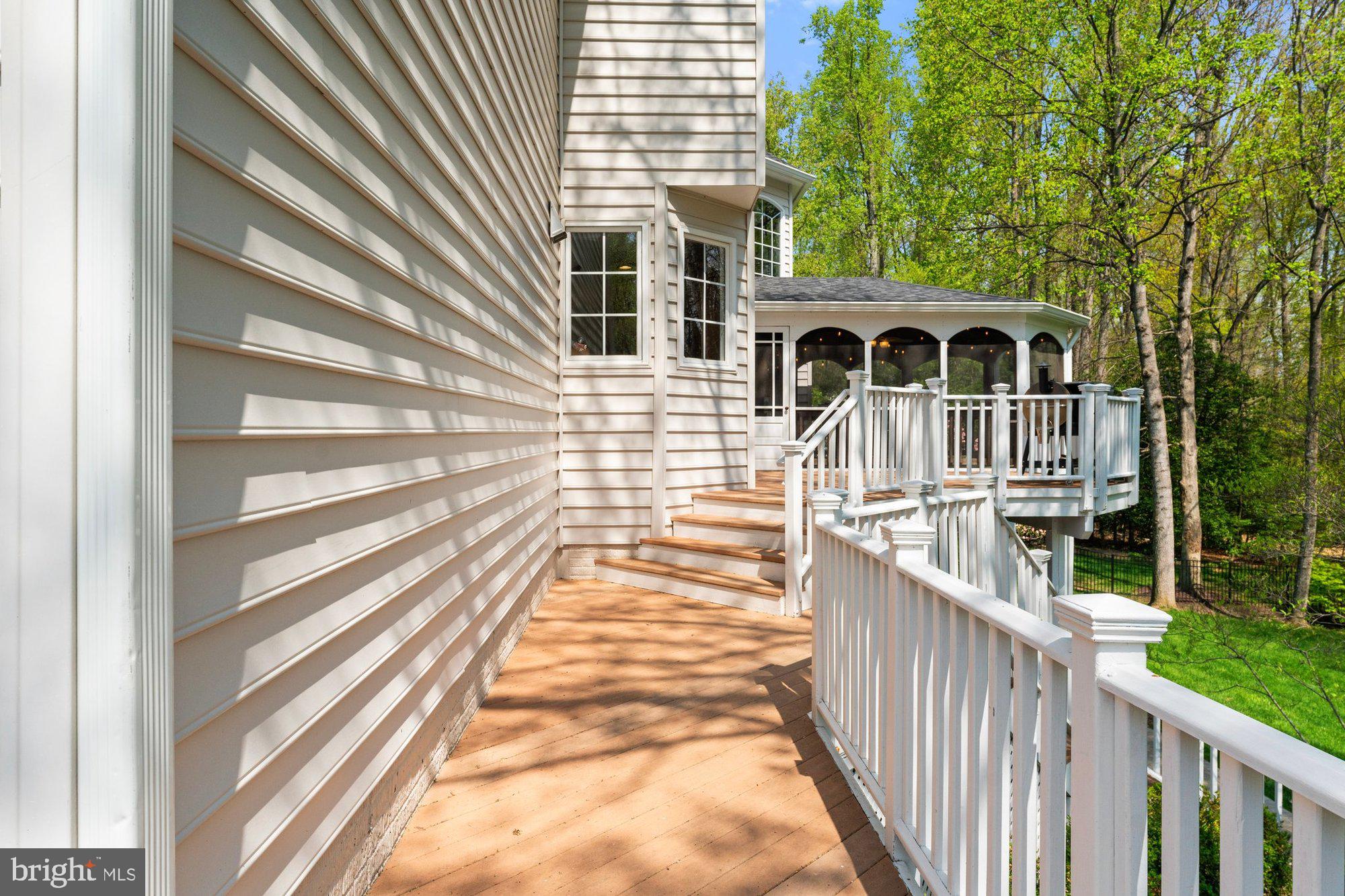 ASHGROVE WOODS - Residential