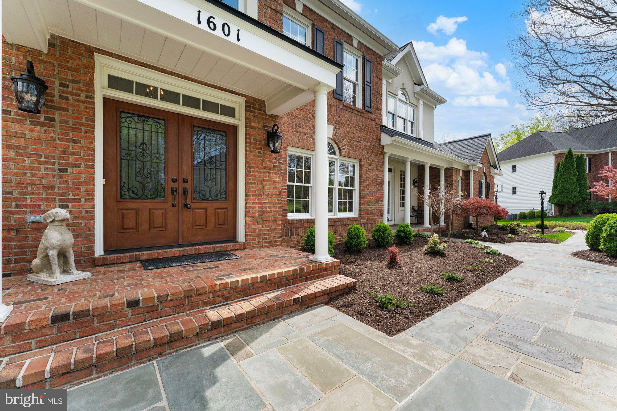 ASHGROVE WOODS - Residential