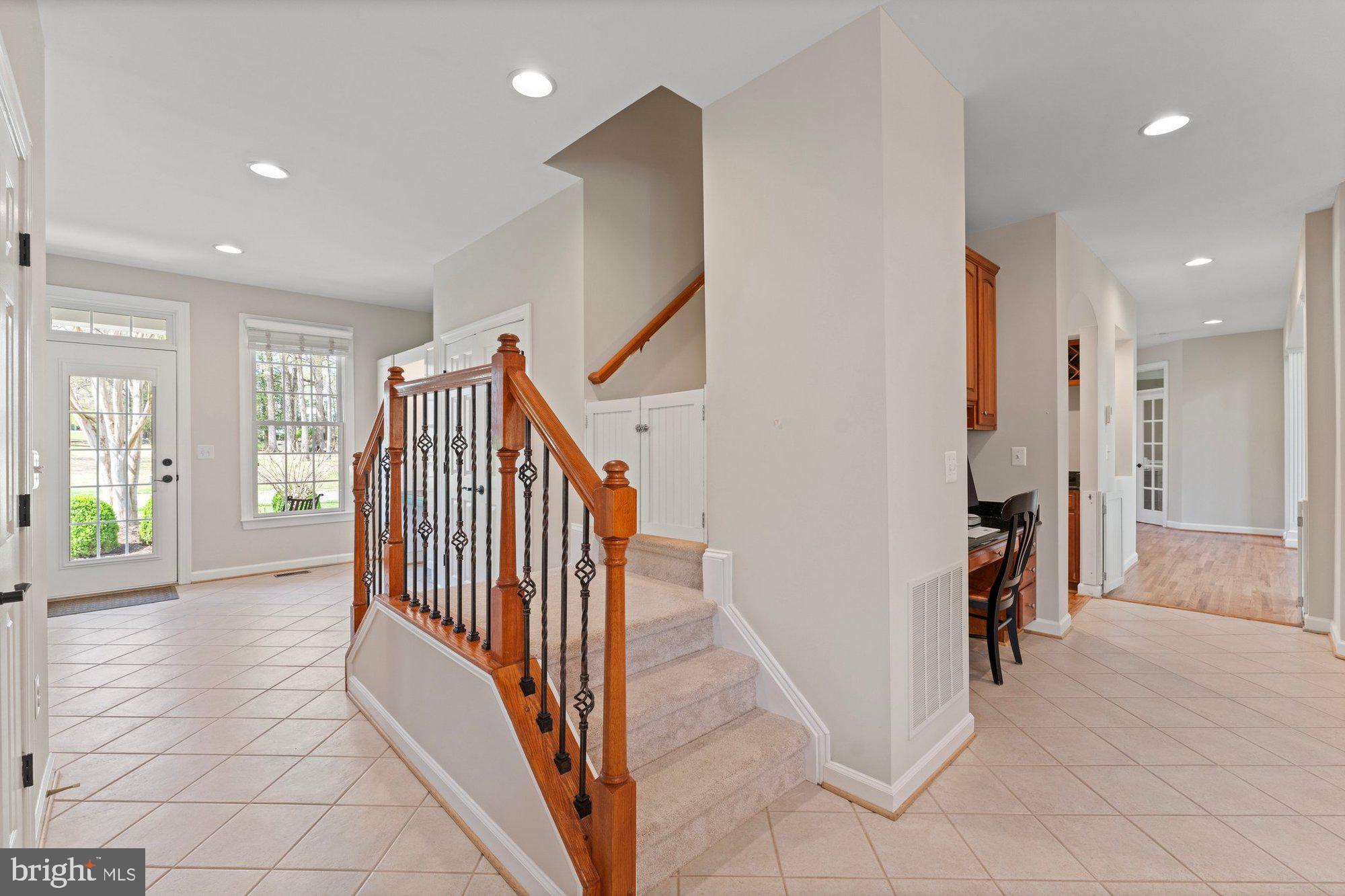 ASHGROVE WOODS - Residential