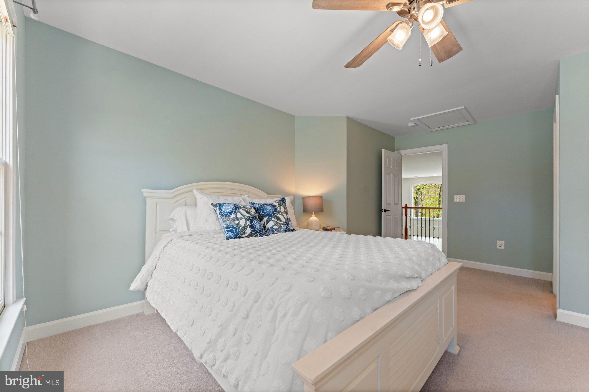 ASHGROVE WOODS - Residential