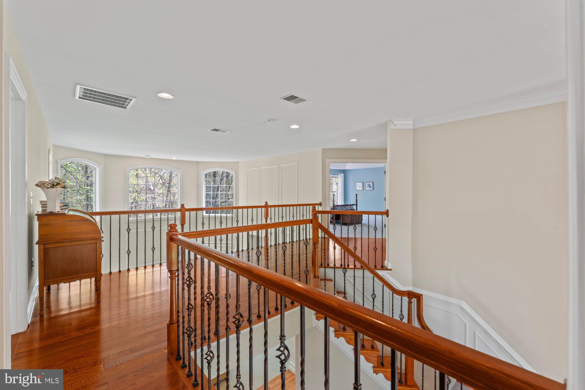 ASHGROVE WOODS - Residential