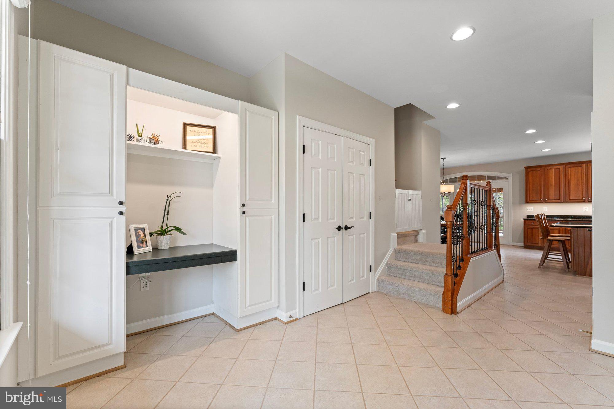 ASHGROVE WOODS - Residential