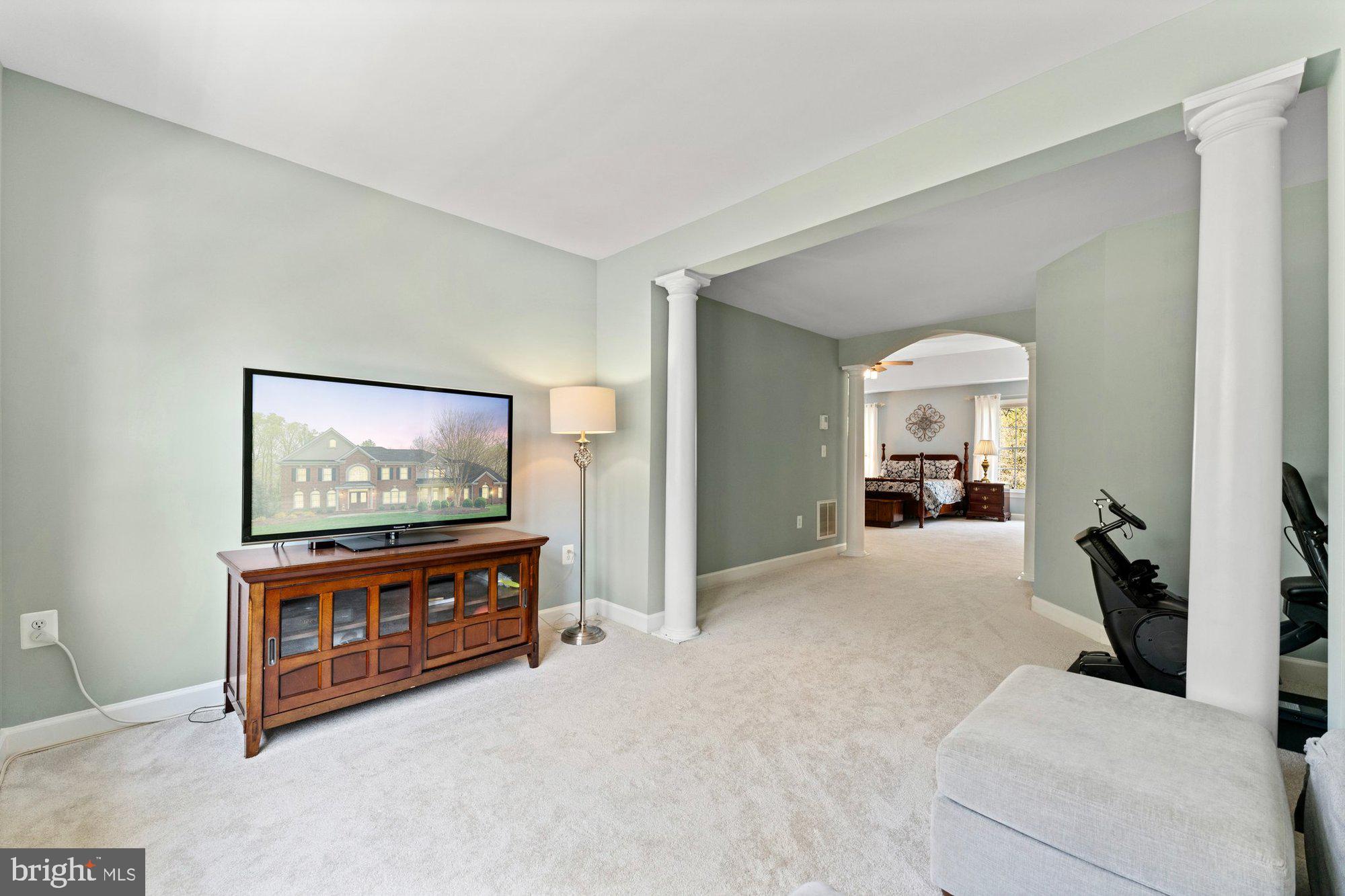 ASHGROVE WOODS - Residential