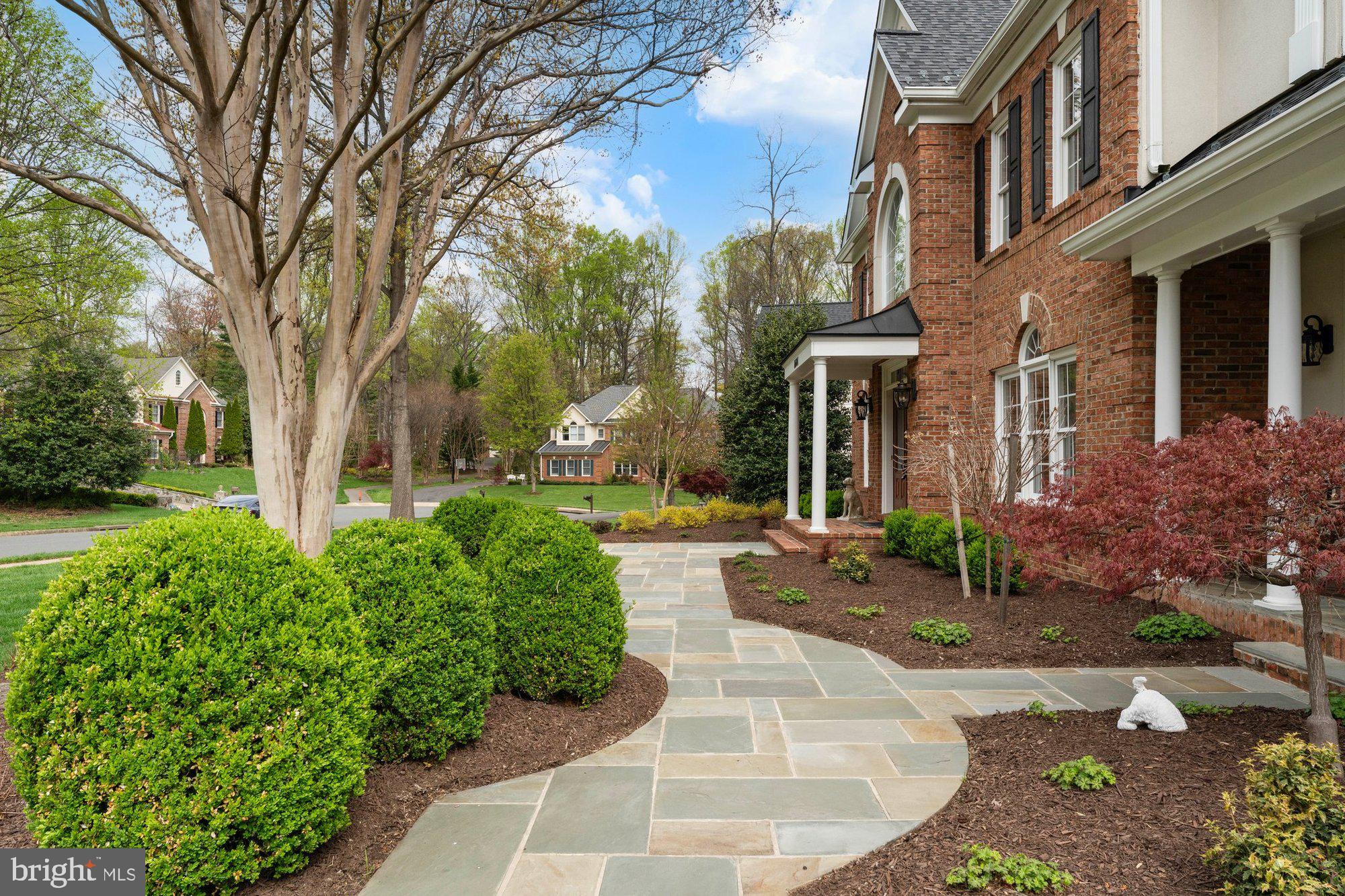 ASHGROVE WOODS - Residential