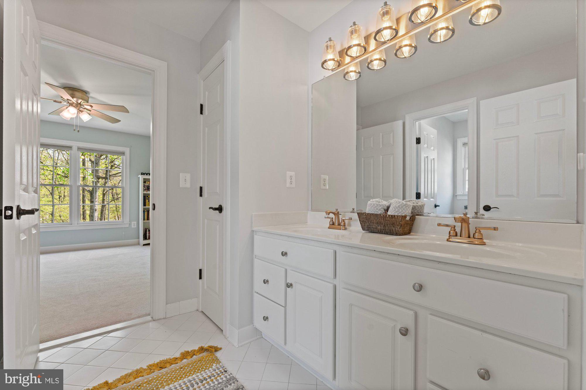 ASHGROVE WOODS - Residential