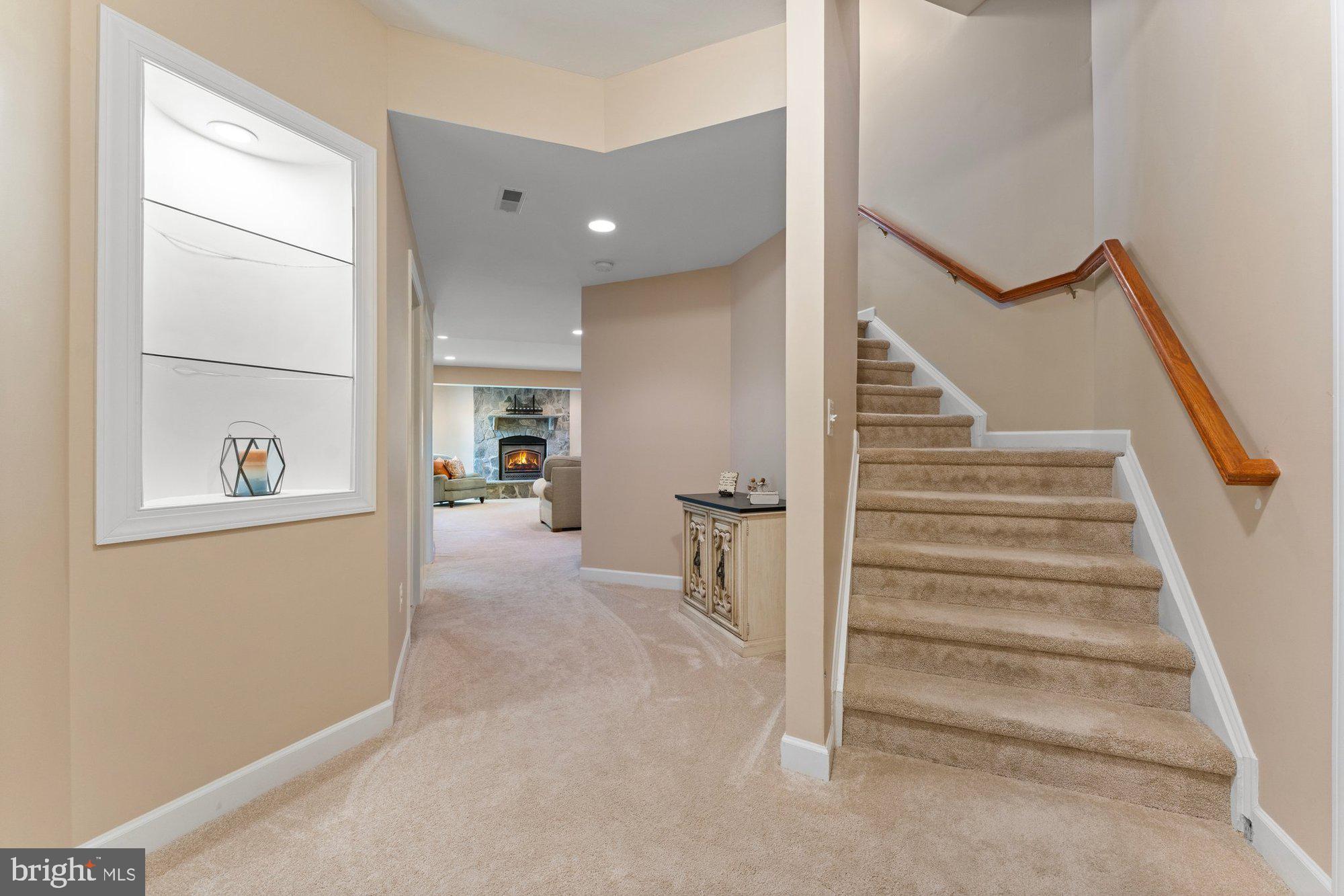 ASHGROVE WOODS - Residential