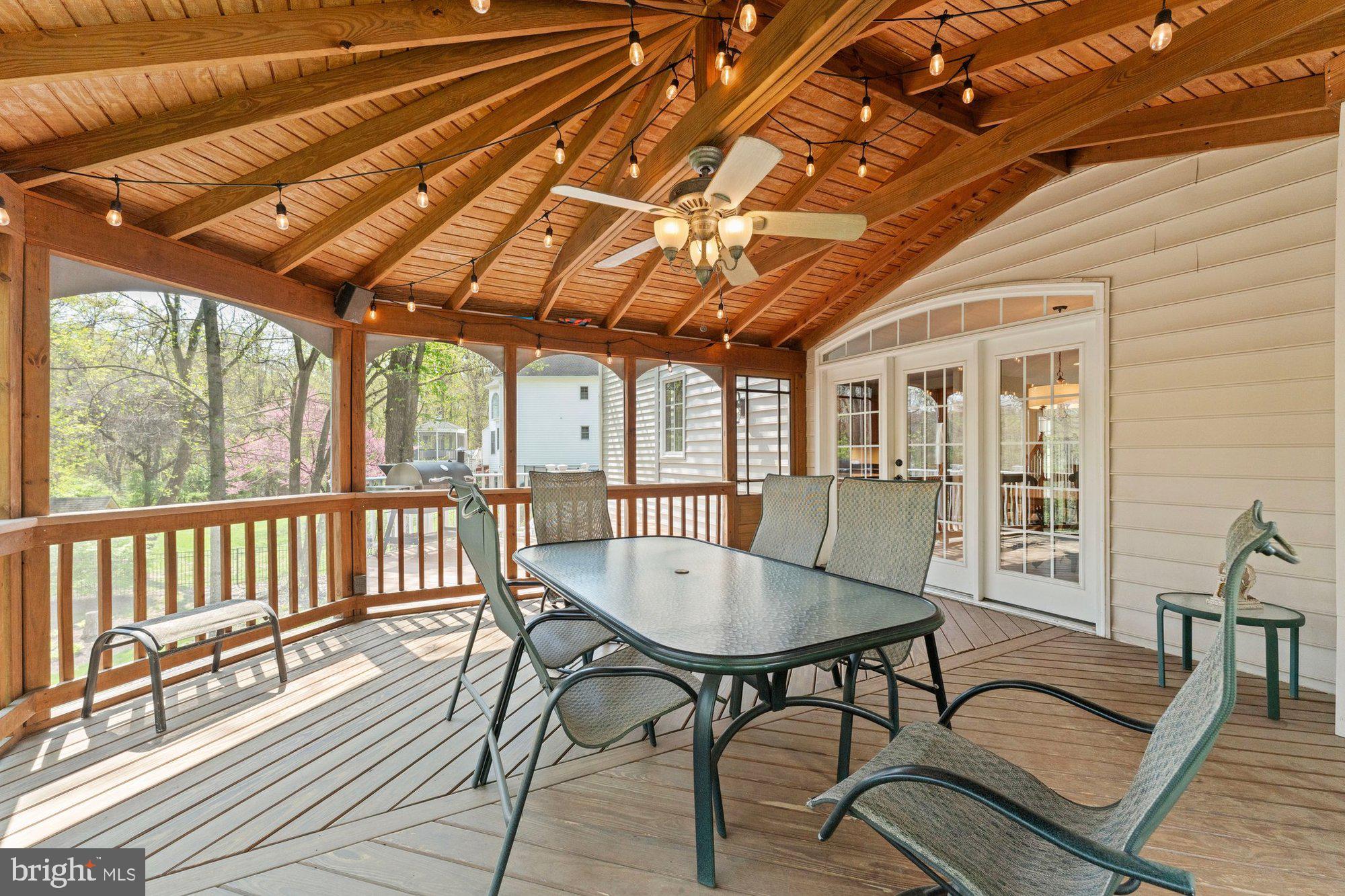 ASHGROVE WOODS - Residential