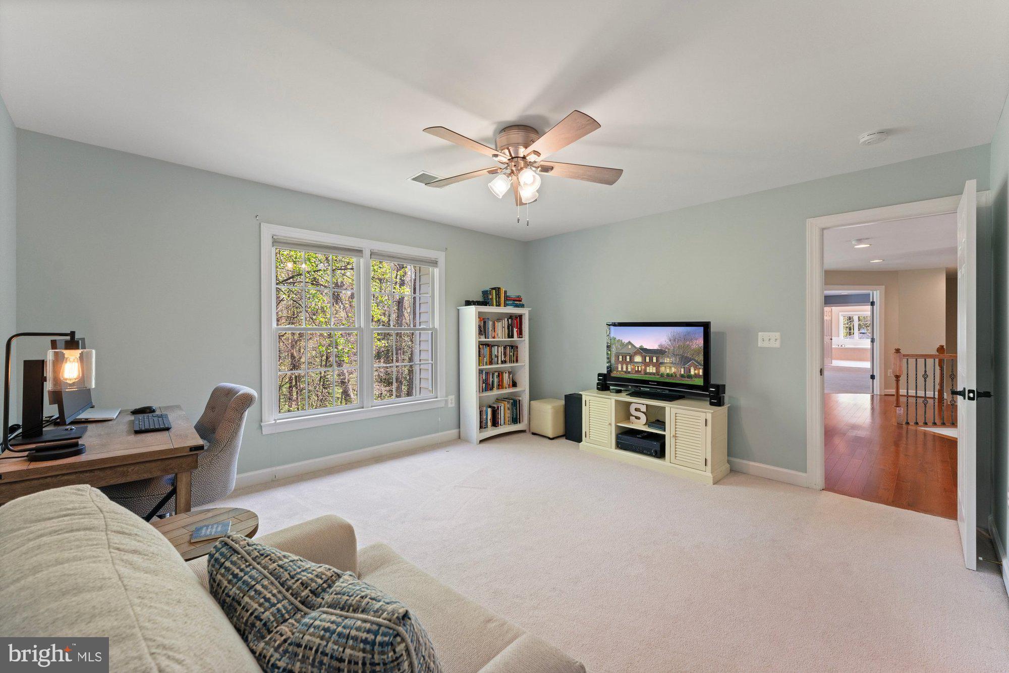 ASHGROVE WOODS - Residential