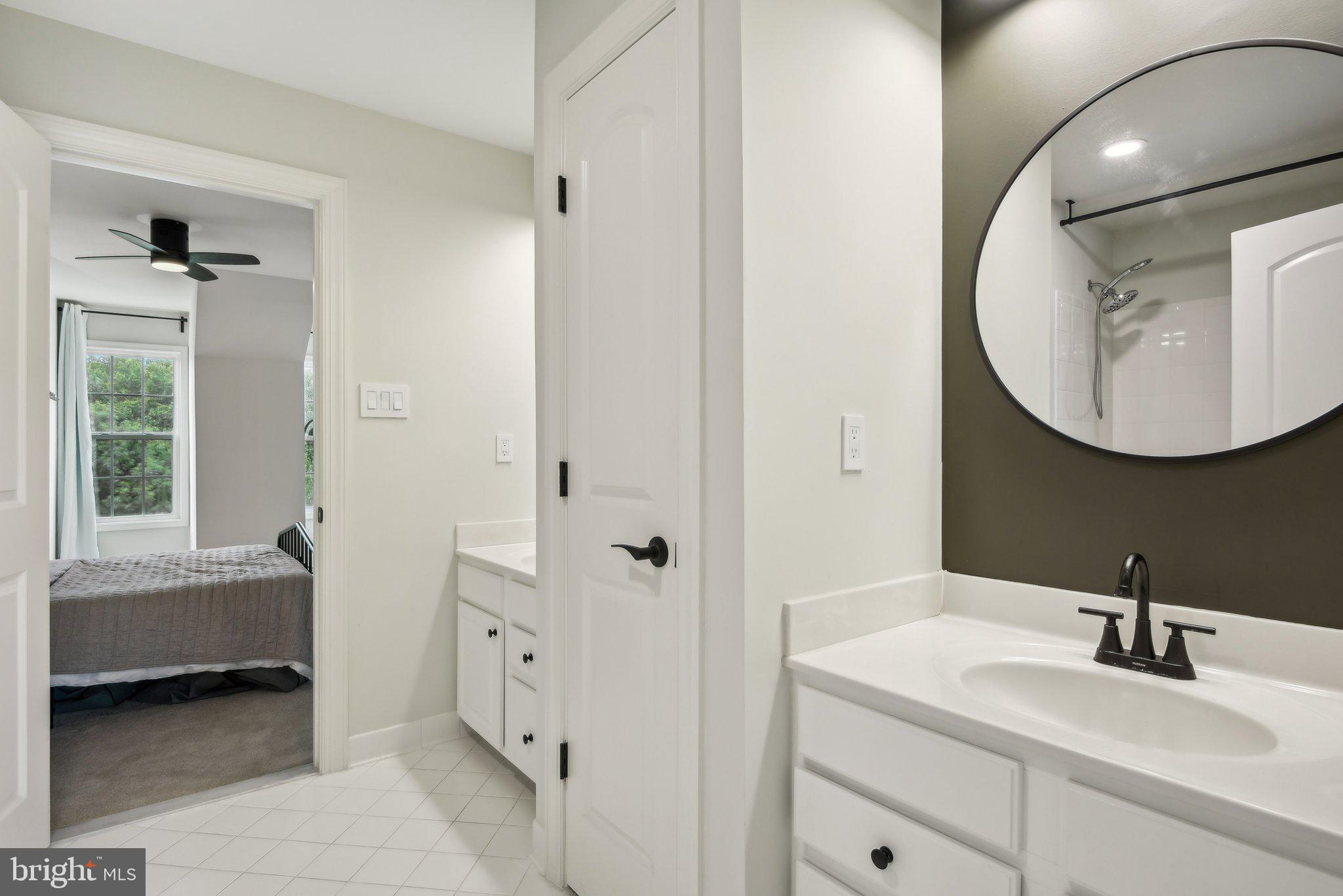 HIDDEN CREEK - Residential