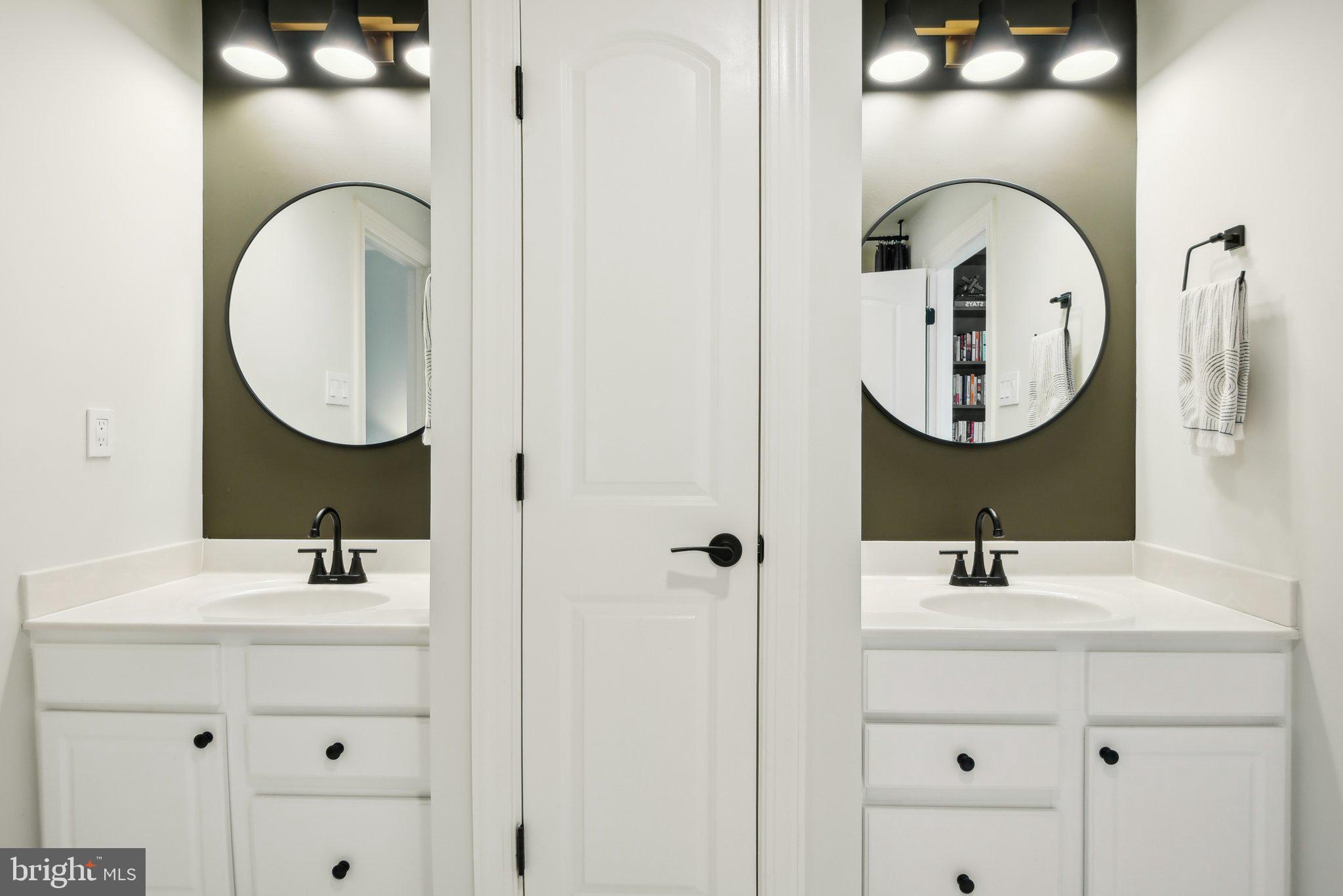 HIDDEN CREEK - Residential