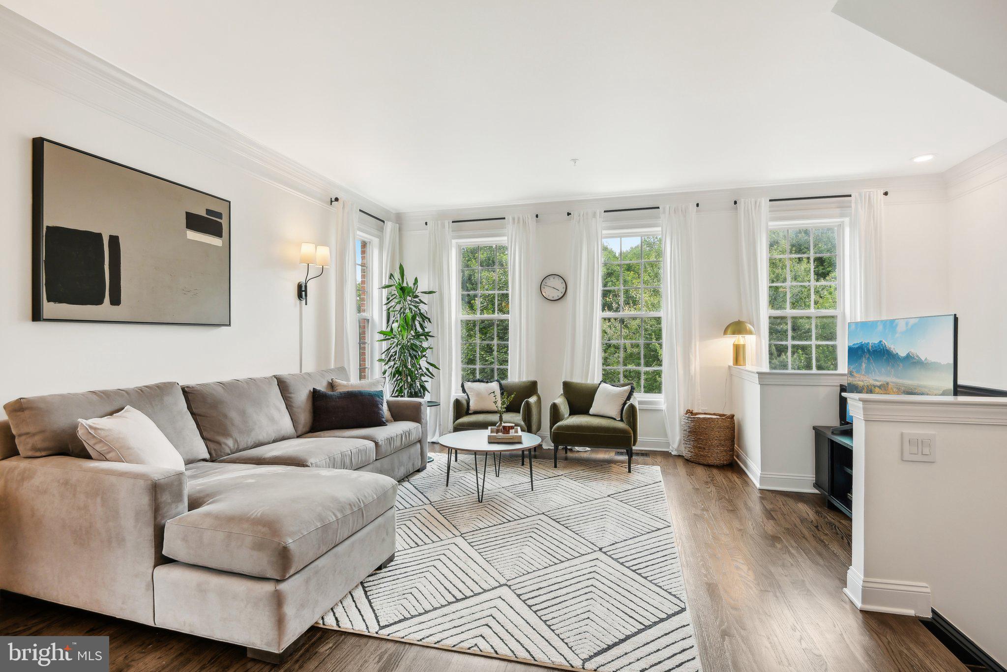 HIDDEN CREEK - Residential