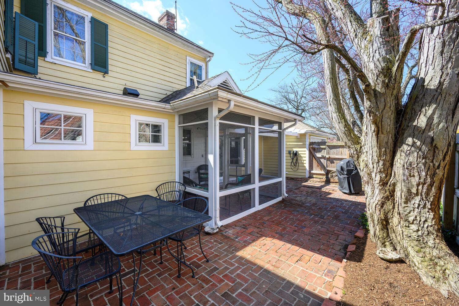 HISTORIC CHESTERTOWN - Residential