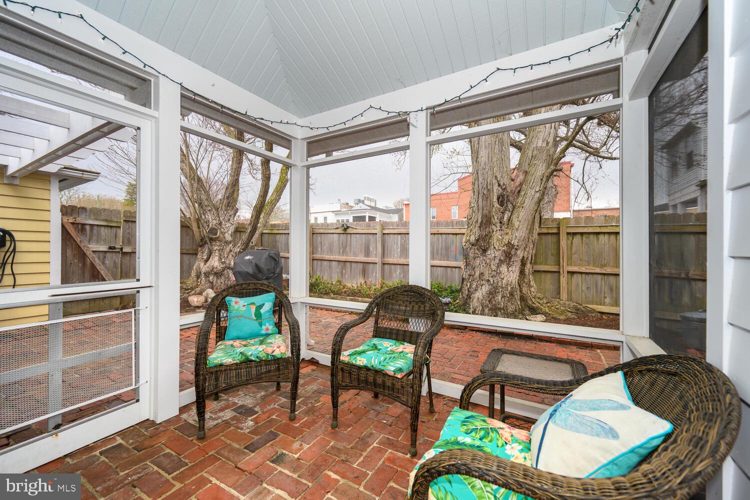 HISTORIC CHESTERTOWN - Residential