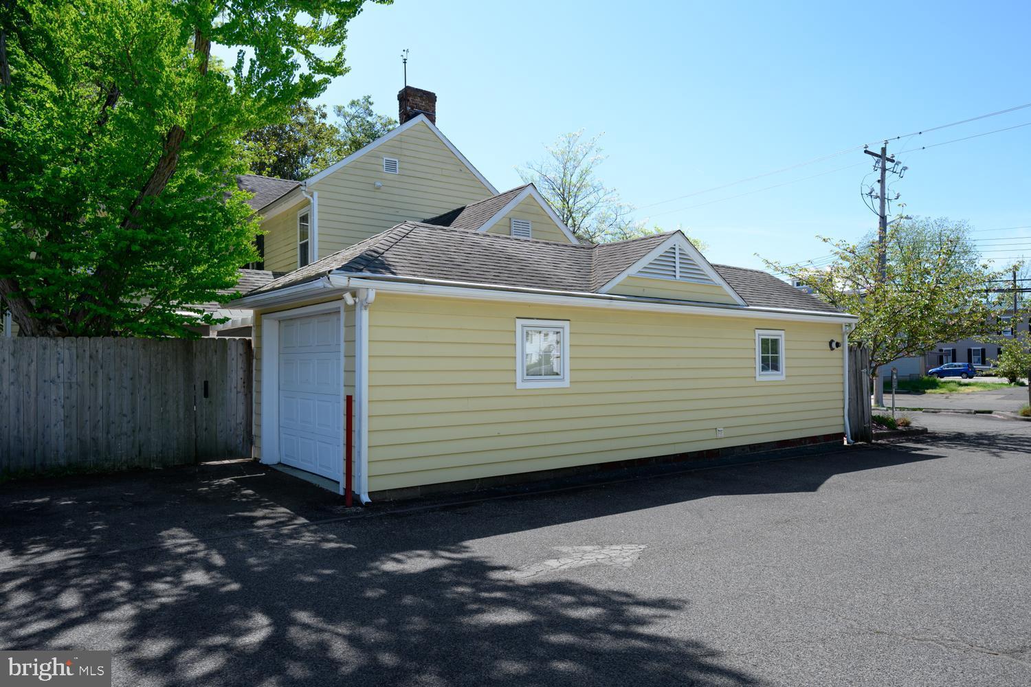 HISTORIC CHESTERTOWN - Residential