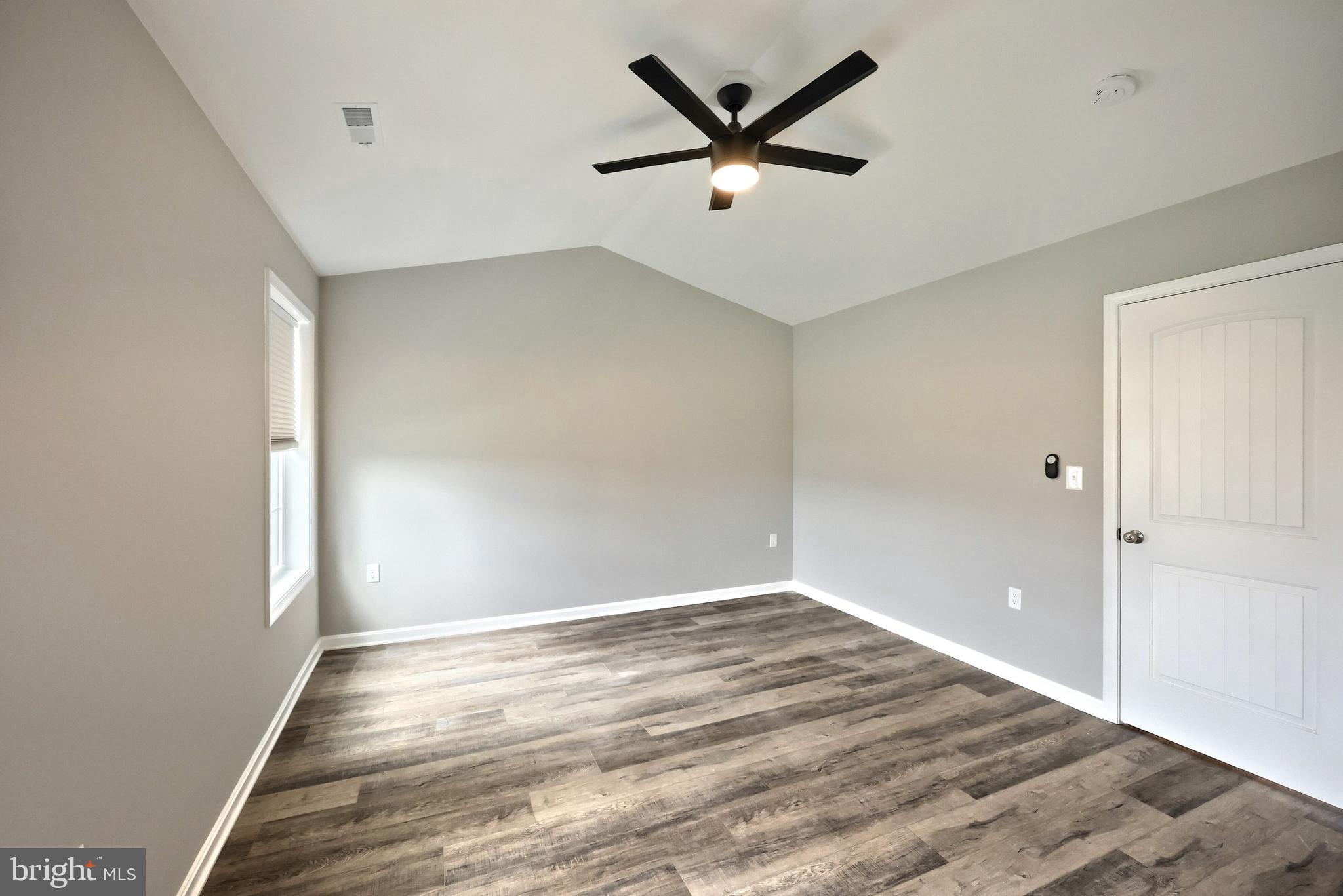 HUDSON RIDGE - Residential