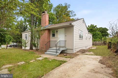 Homes For Sale - 6605 Riggs Road<br/> HYATTSVILLE, MD 20782