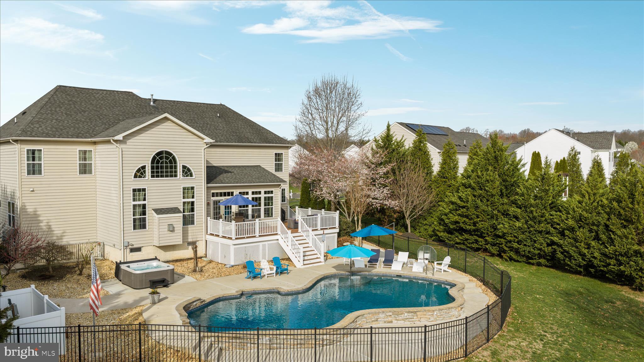 BROOKSIDE - Residential