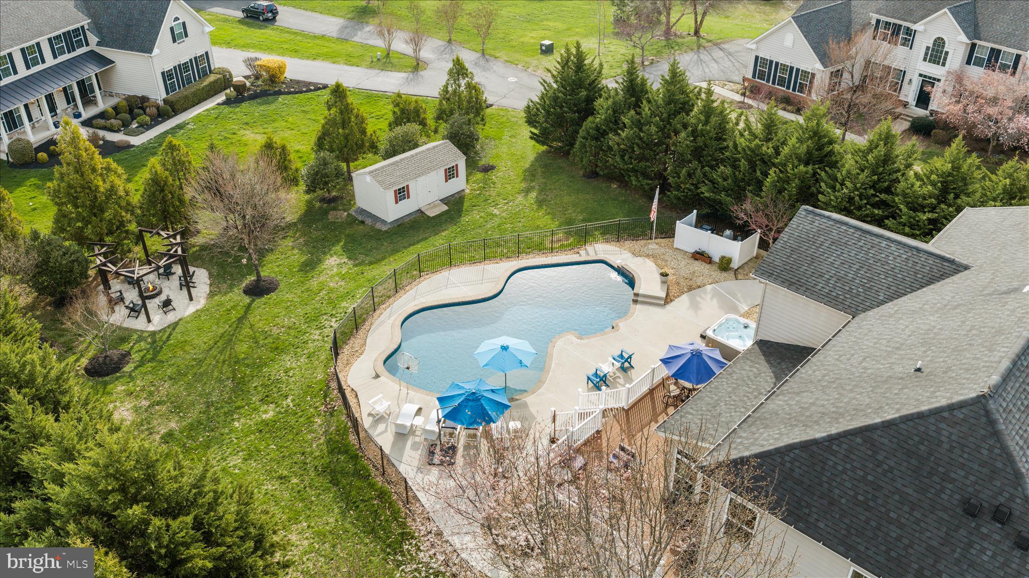 BROOKSIDE - Residential