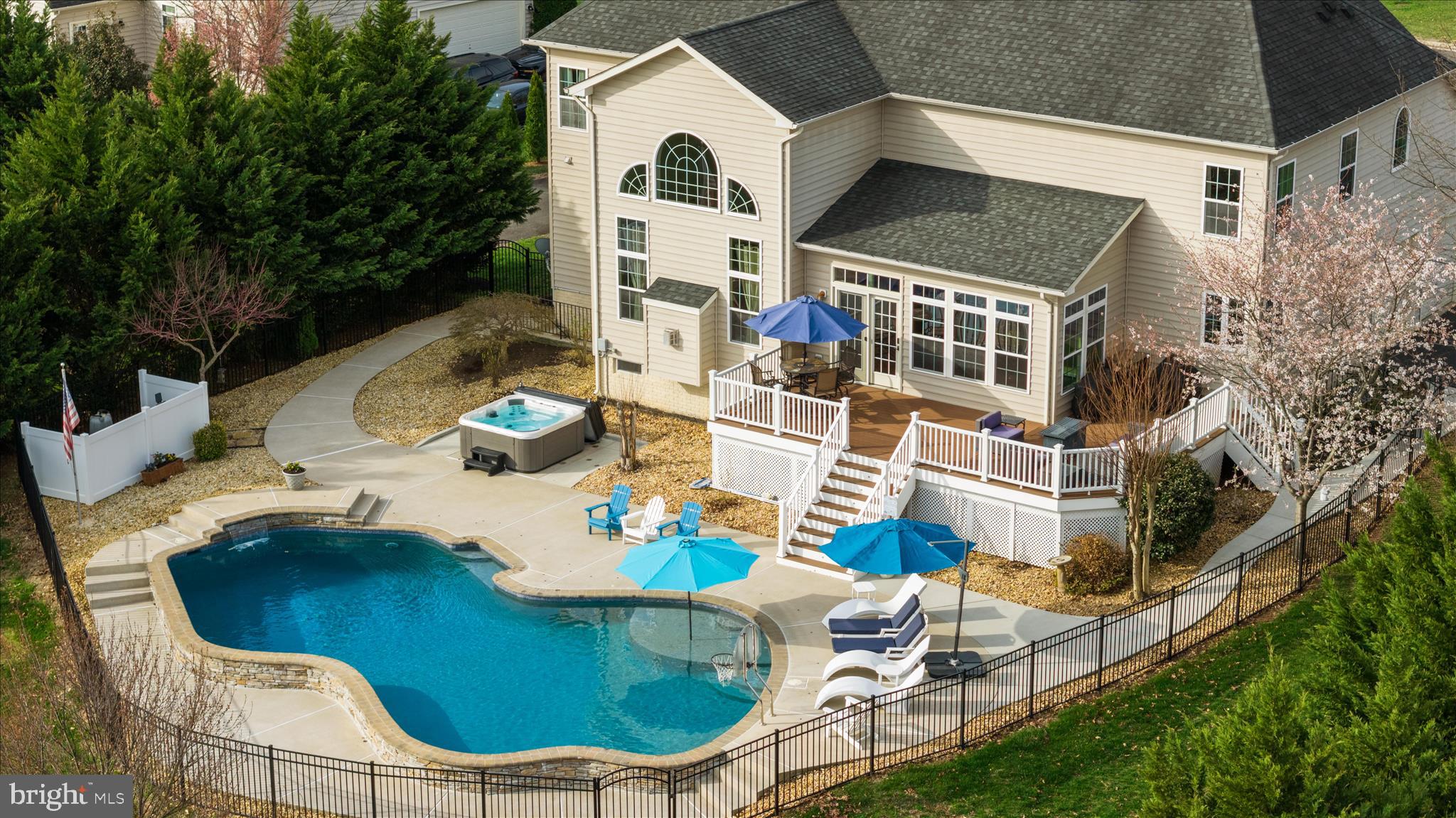 BROOKSIDE - Residential