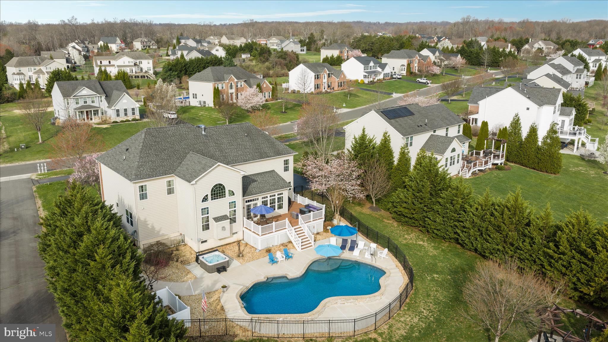 BROOKSIDE - Residential