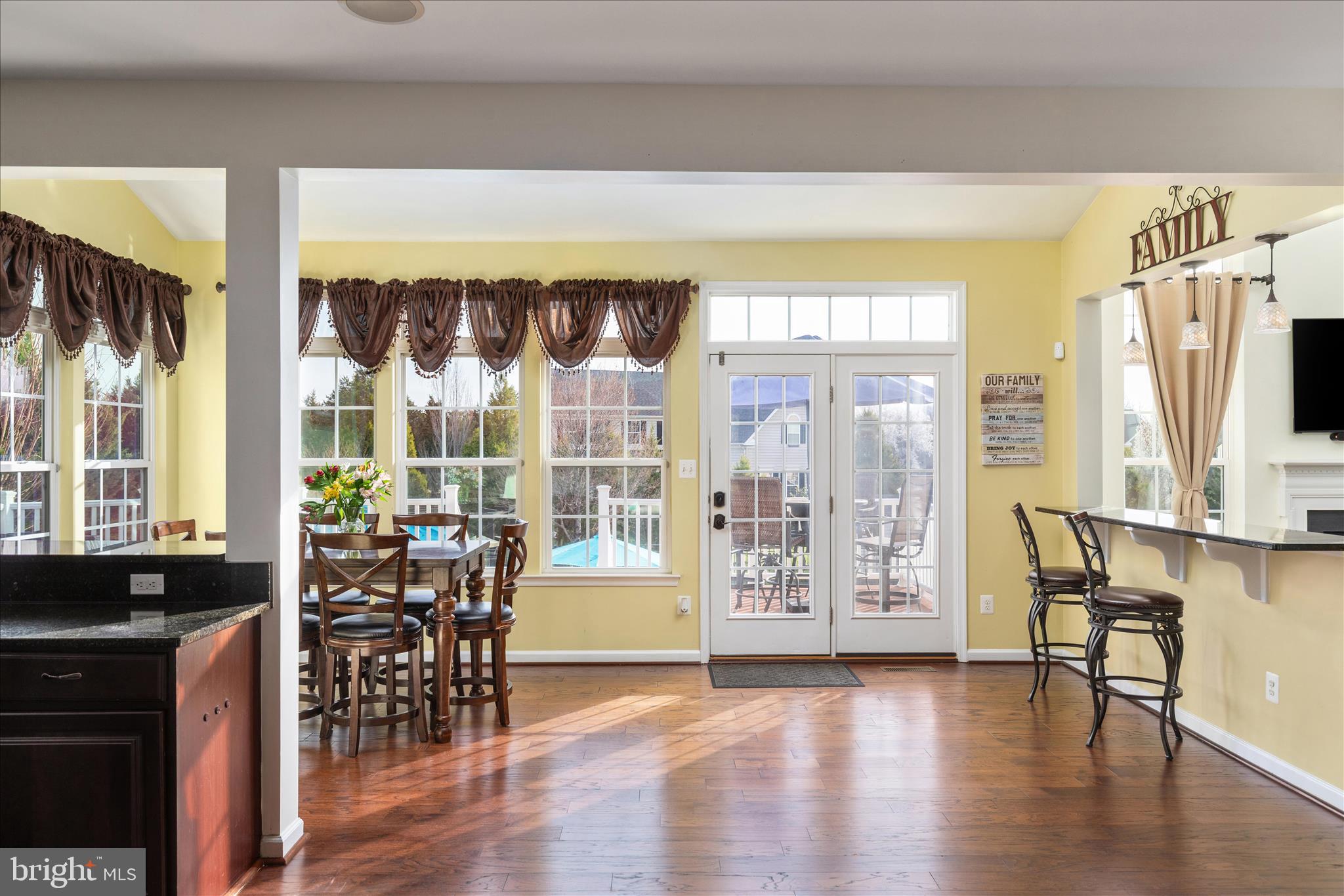 BROOKSIDE - Residential