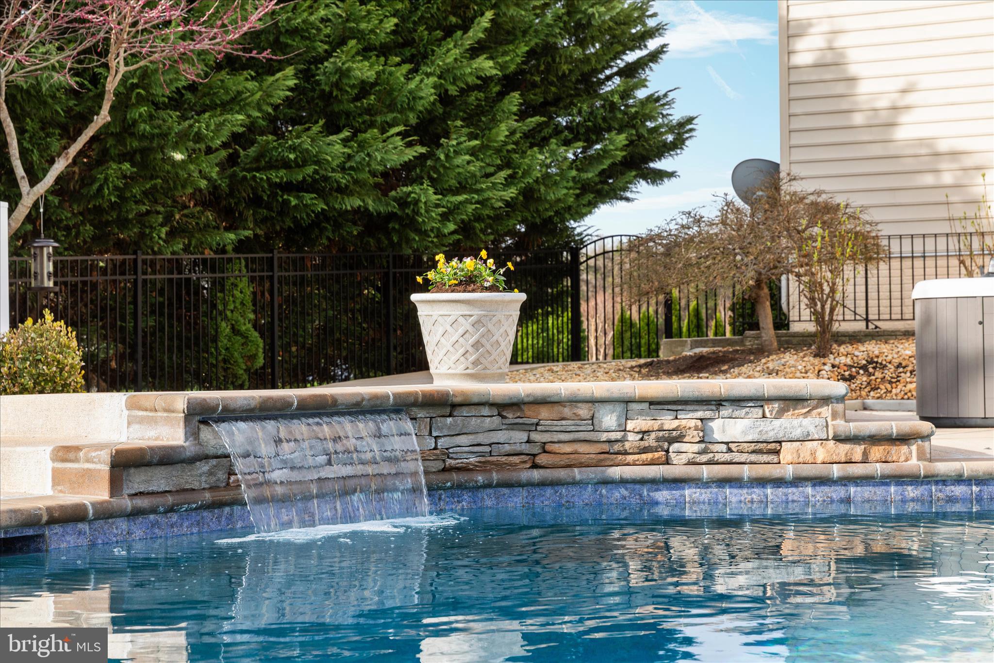 BROOKSIDE - Residential