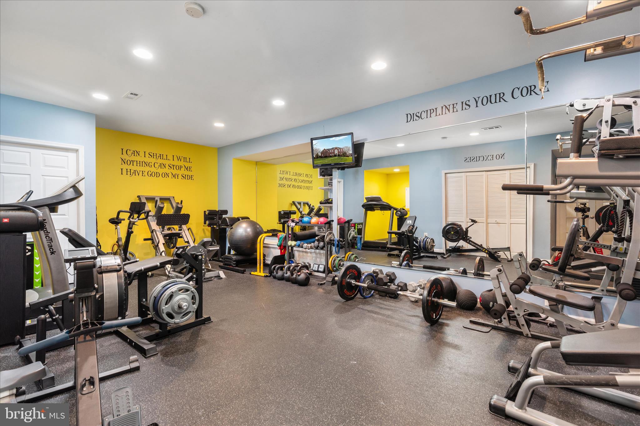 BROOKSIDE - Residential