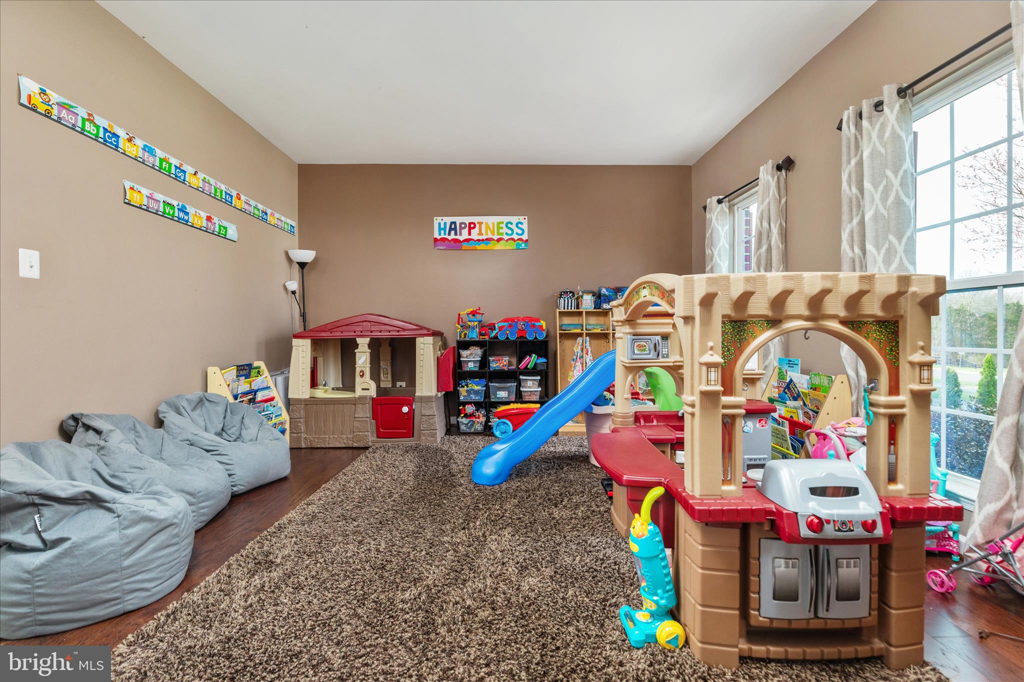 BROOKSIDE - Residential