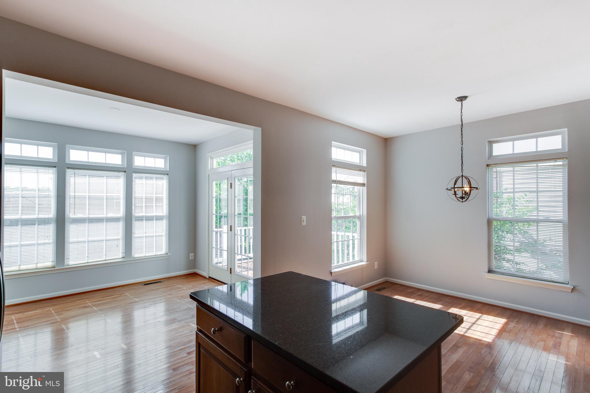 PORT POTOMAC - Residential