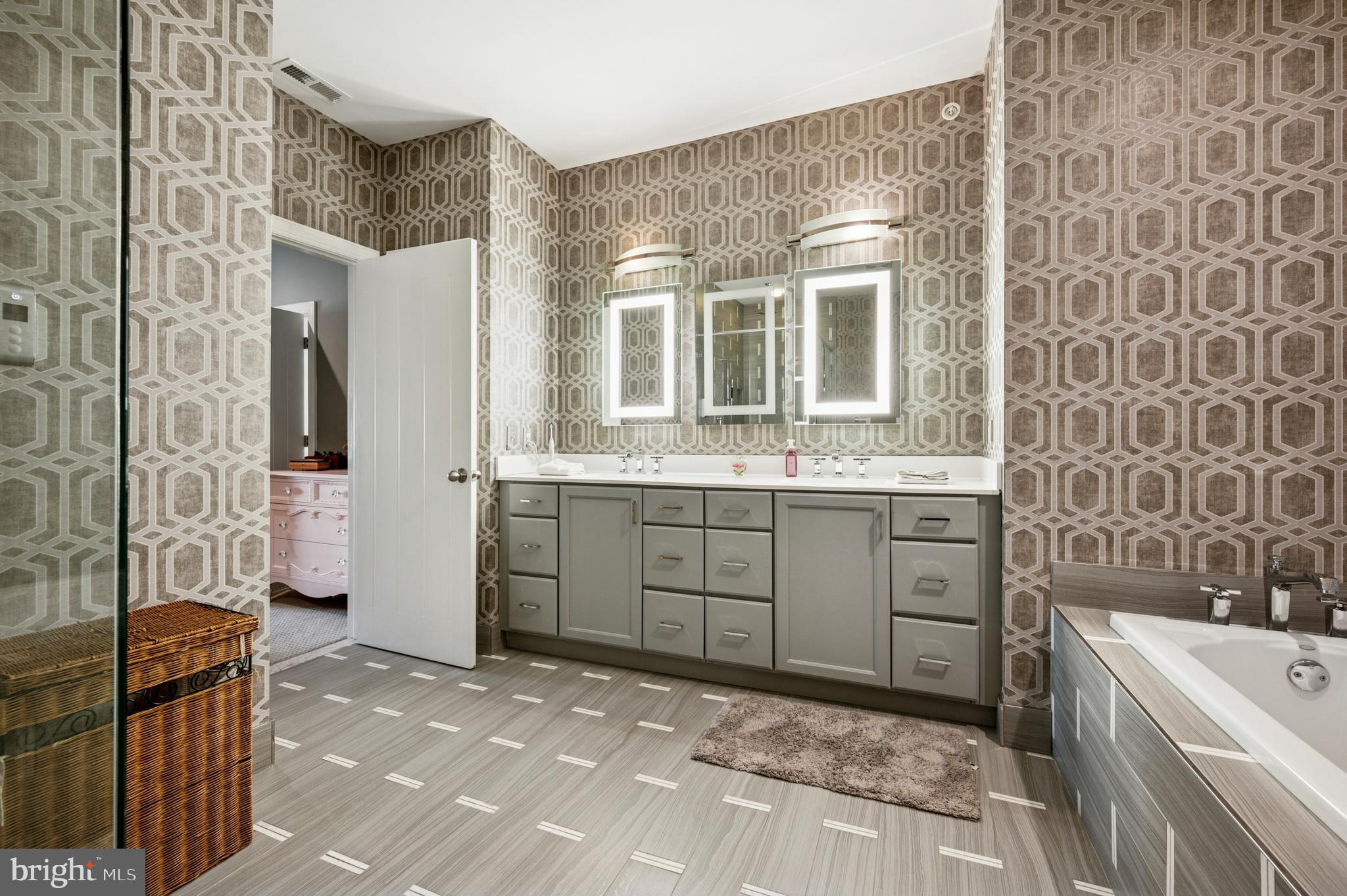 RESERVE AT CREEKSIDE - Residential