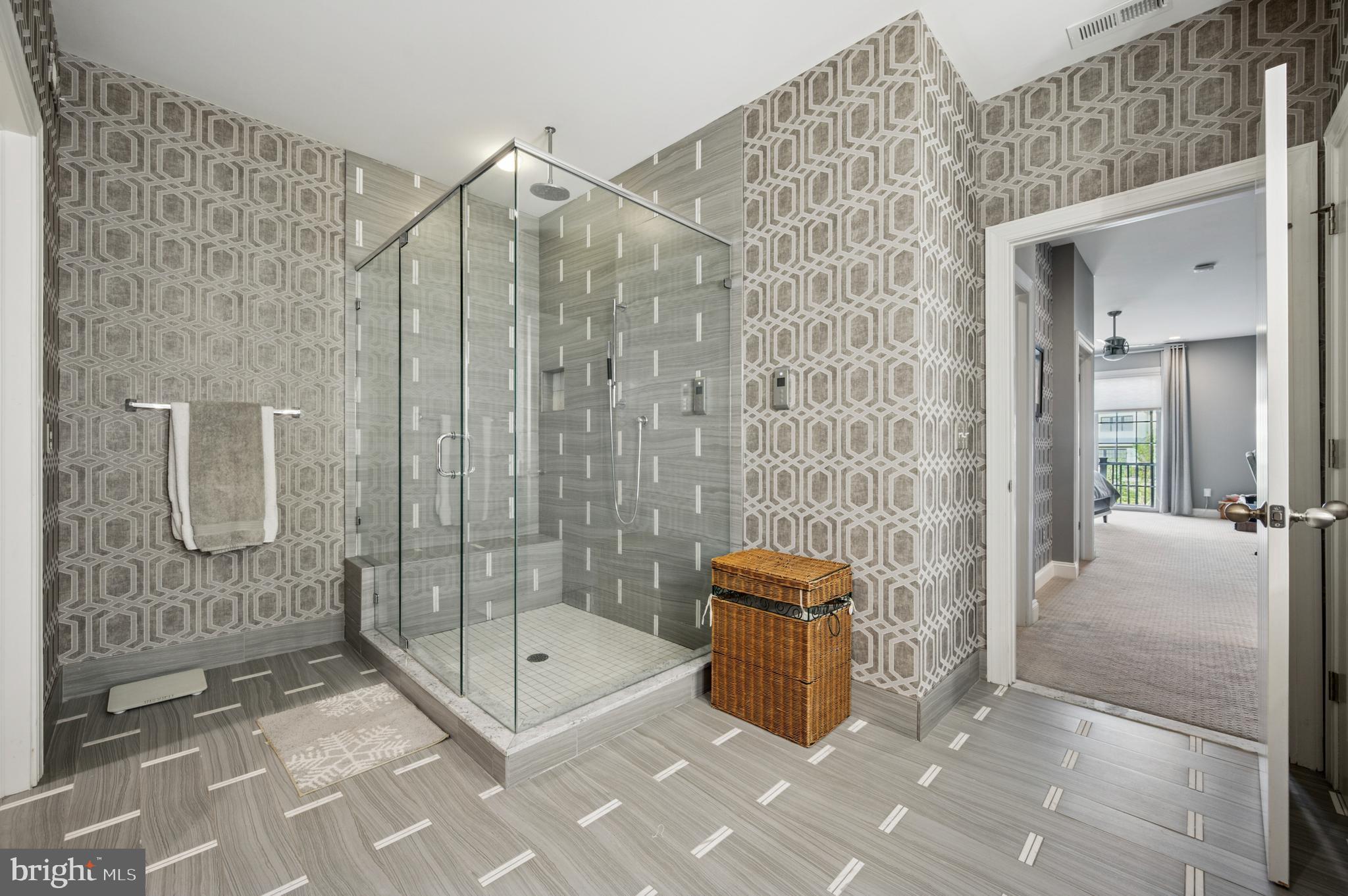 RESERVE AT CREEKSIDE - Residential