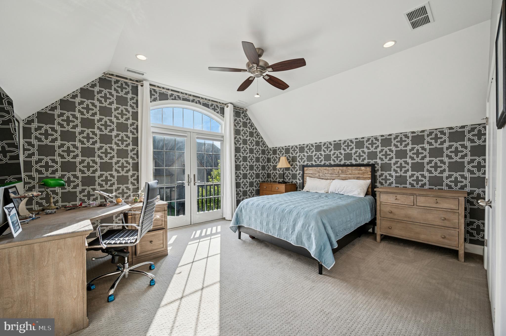 RESERVE AT CREEKSIDE - Residential