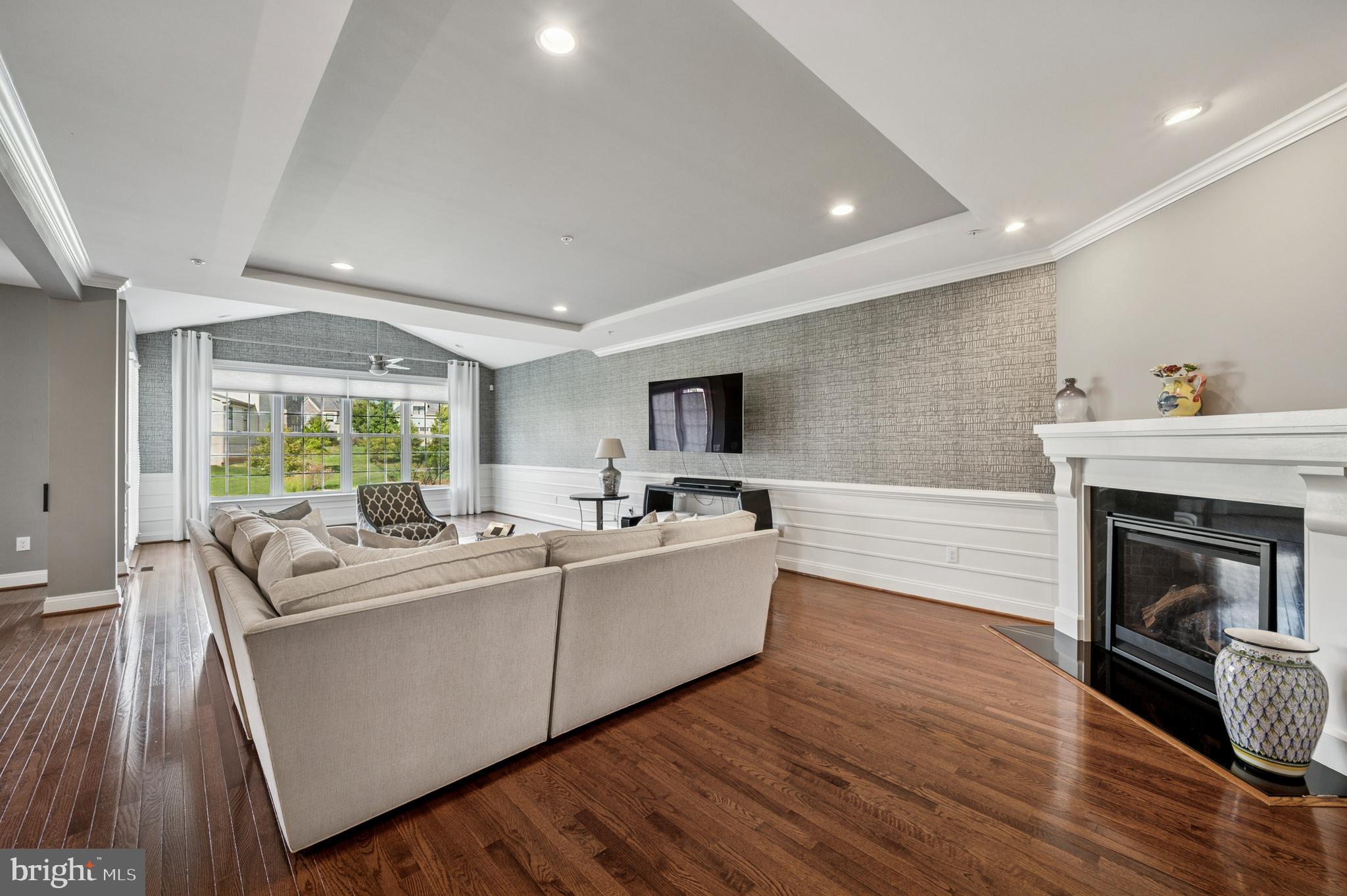 RESERVE AT CREEKSIDE - Residential