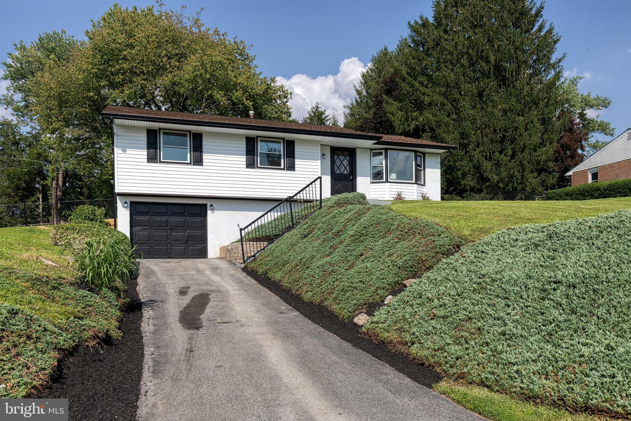 PINE ORCHARD MEADOWS - Residential