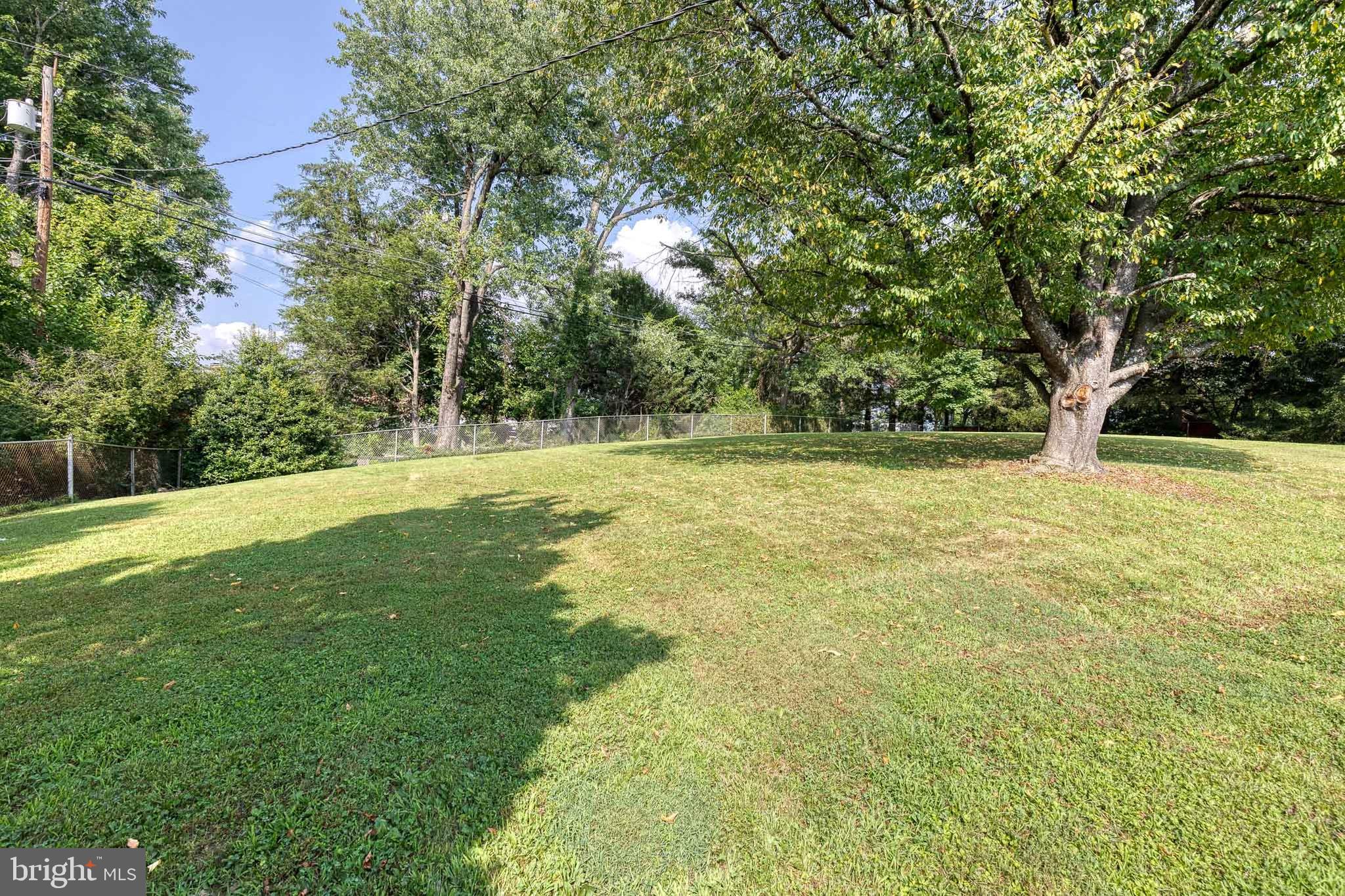 PINE ORCHARD MEADOWS - Residential