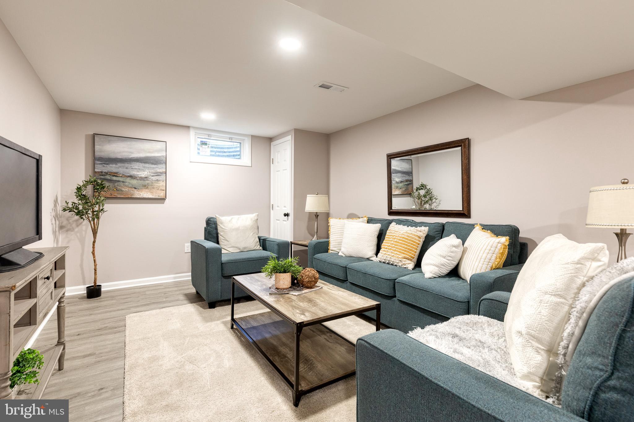 PINE ORCHARD MEADOWS - Residential