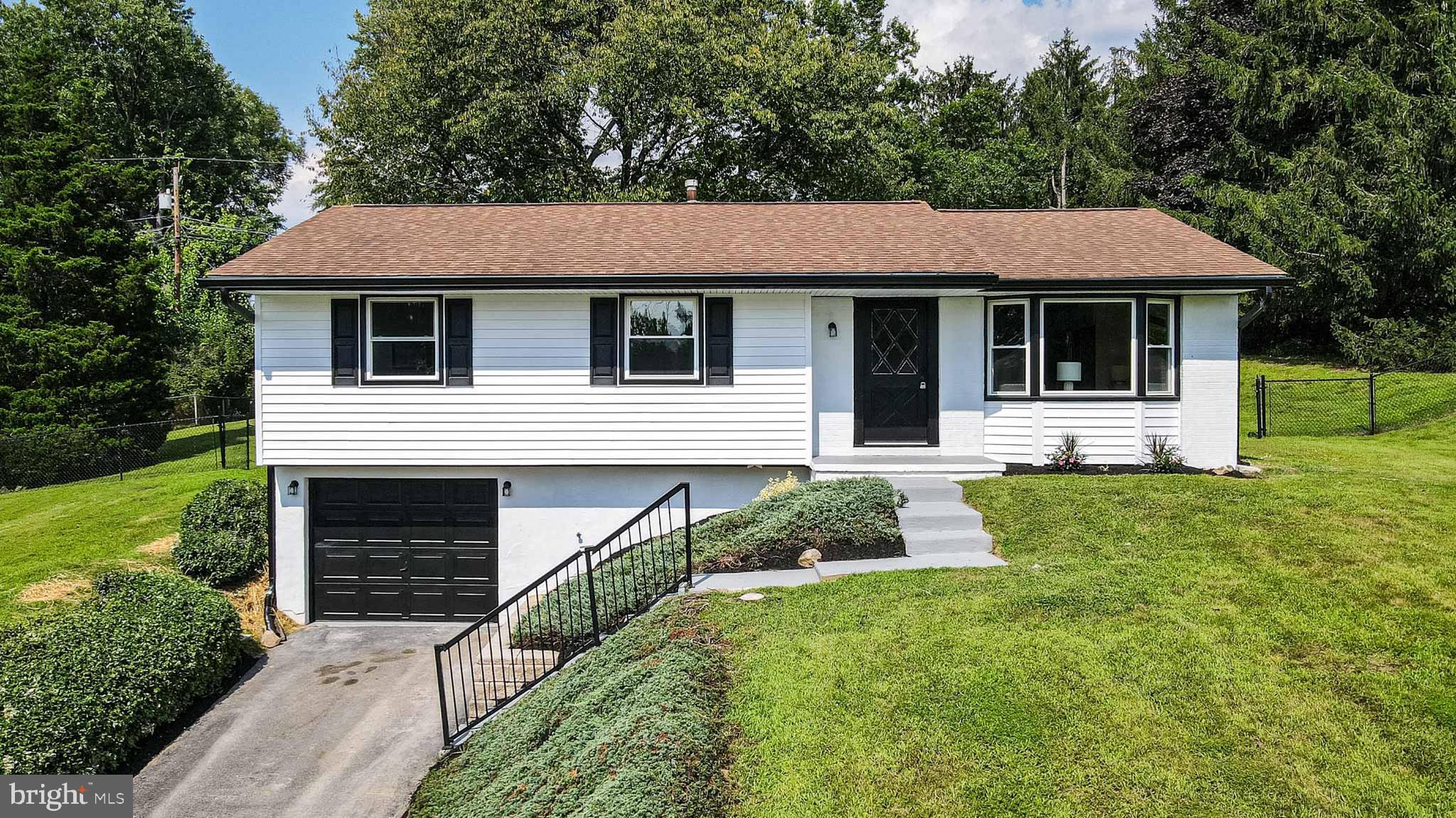 PINE ORCHARD MEADOWS - Residential