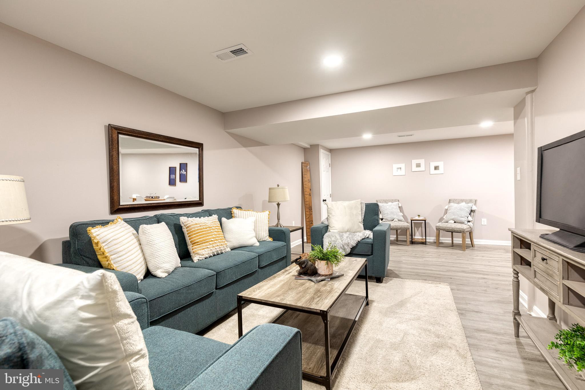 PINE ORCHARD MEADOWS - Residential