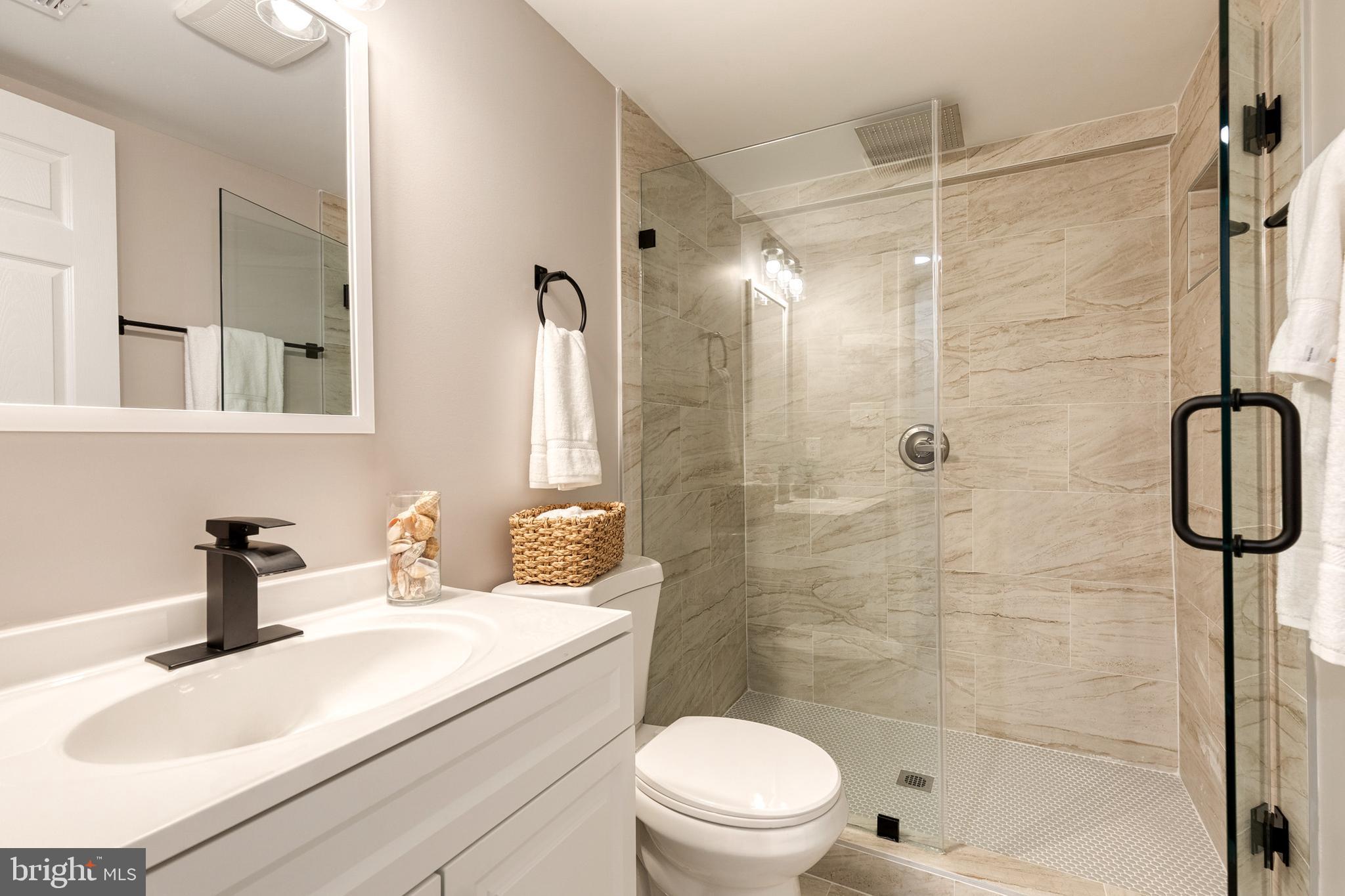 PINE ORCHARD MEADOWS - Residential