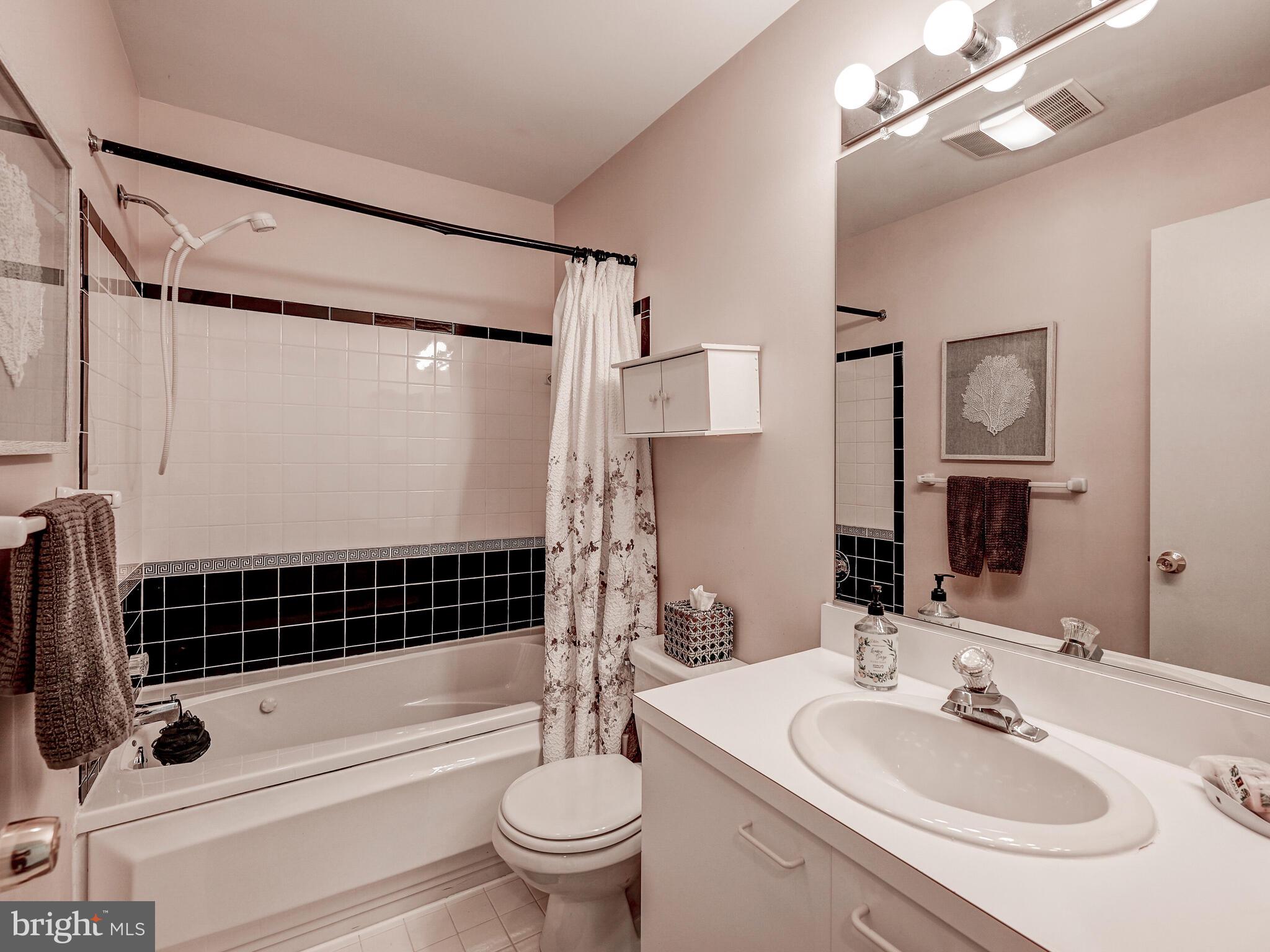 VELVET HILLS SOUTH - Residential