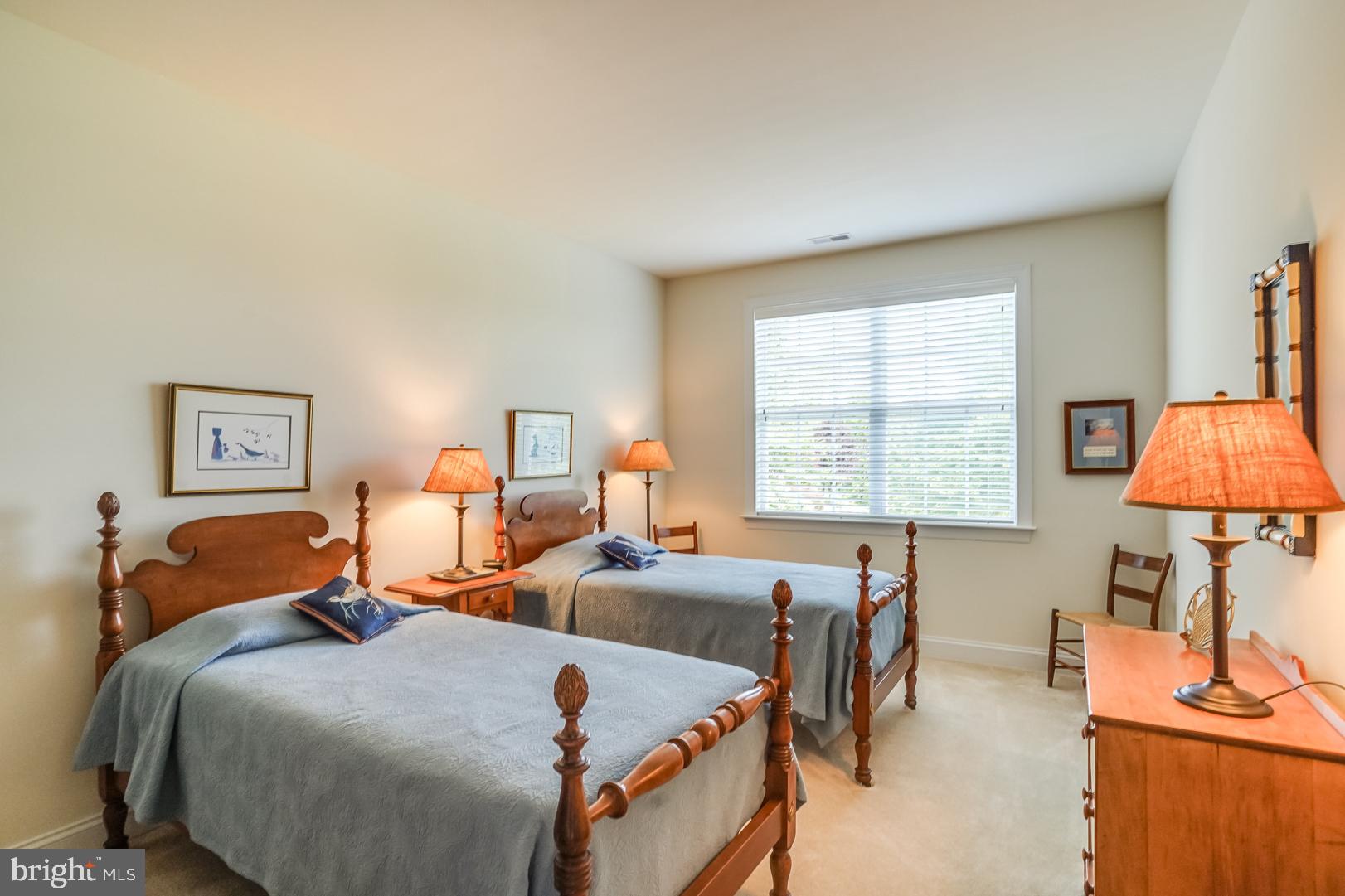 CHERRY CREEK - Residential