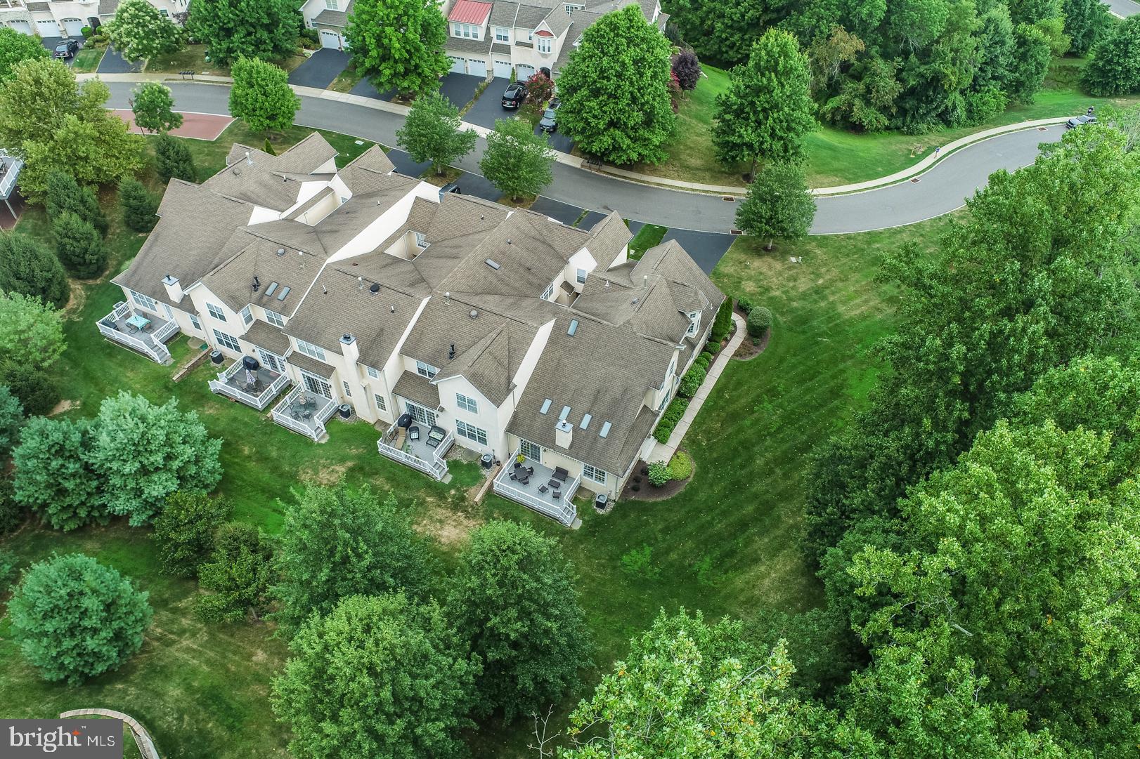 CHERRY CREEK - Residential