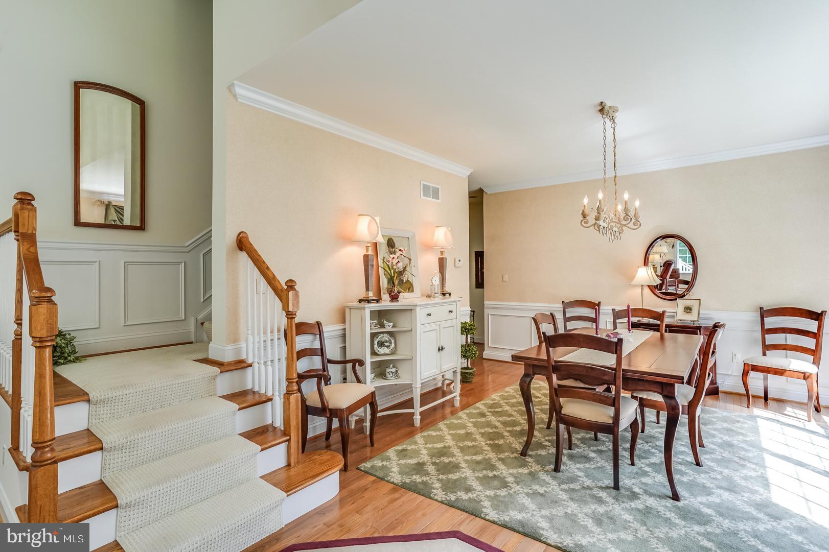 CHERRY CREEK - Residential