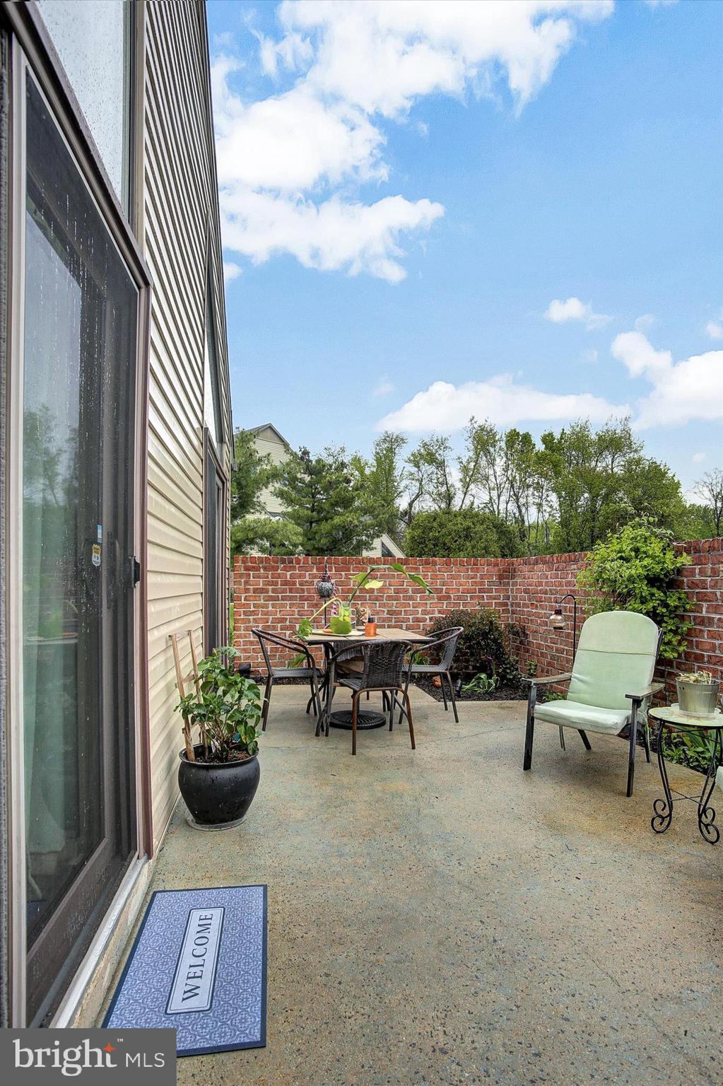 609 CHERRINGTON DRIVE