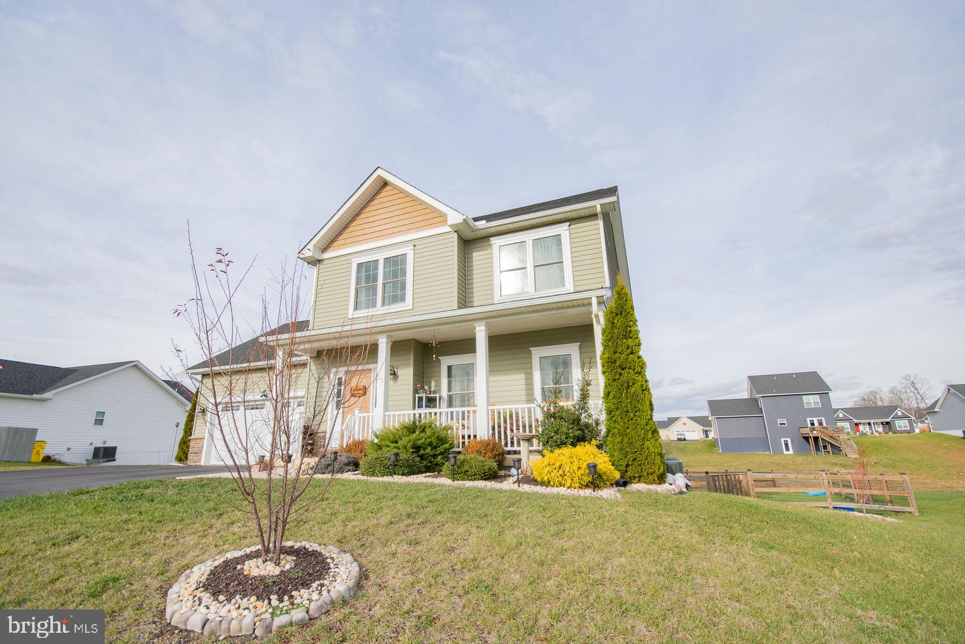 BRIDLE CREEK - Residential