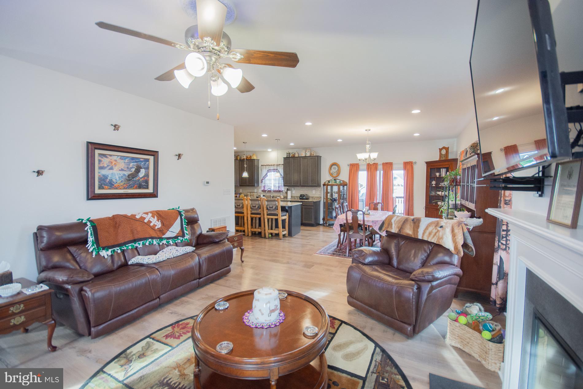 BRIDLE CREEK - Residential