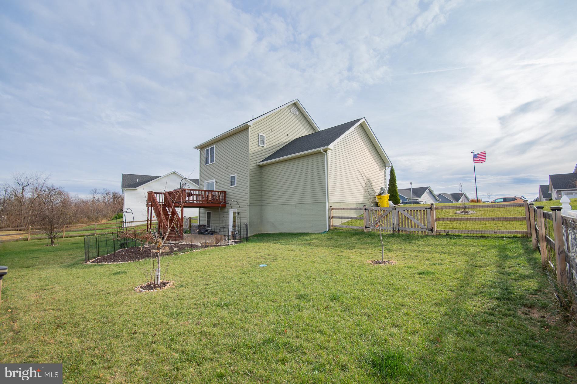 BRIDLE CREEK - Residential