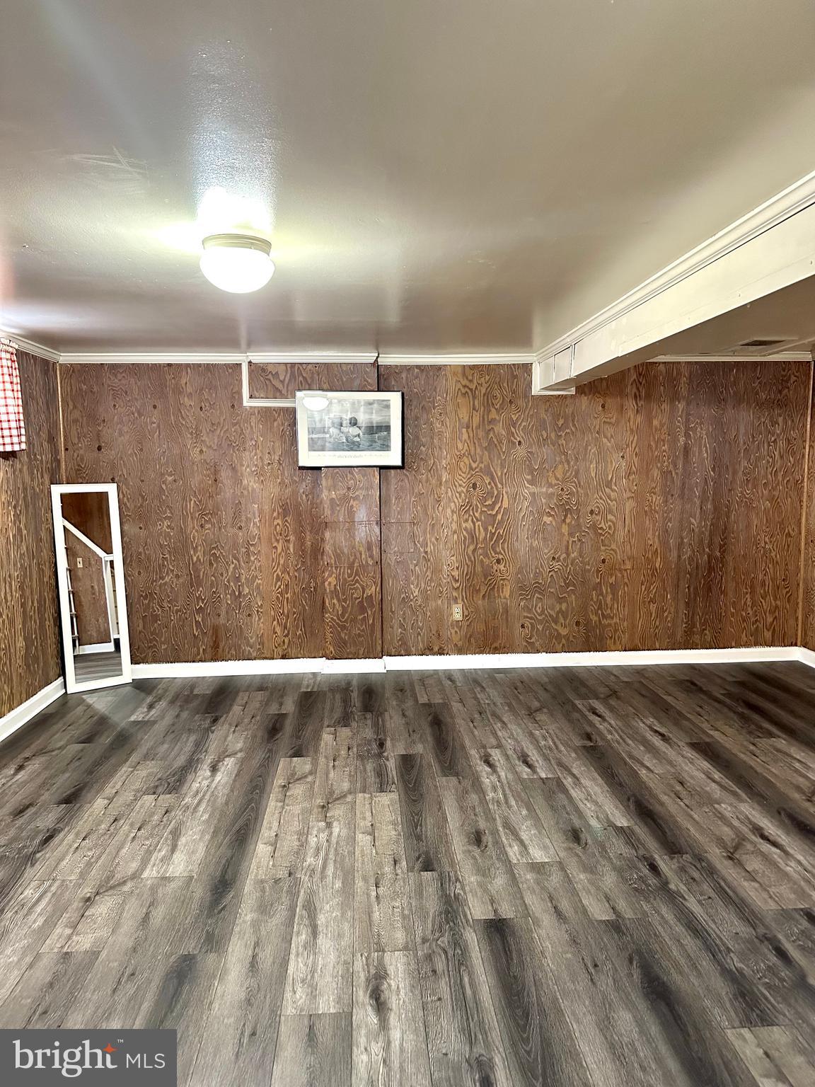 BROOKVILLE - Residential Lease