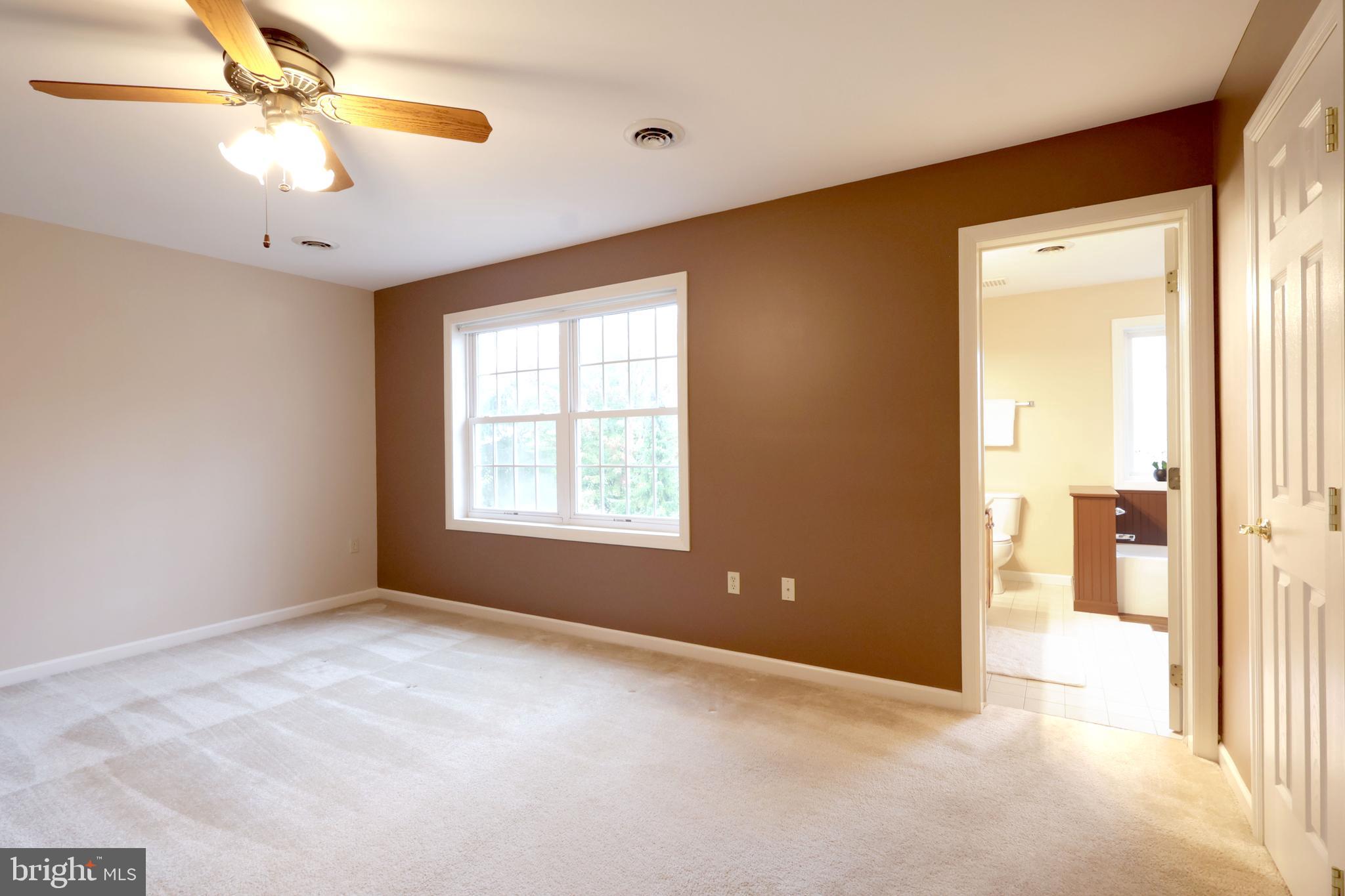 INDEPENDENCE PLACE - Residential