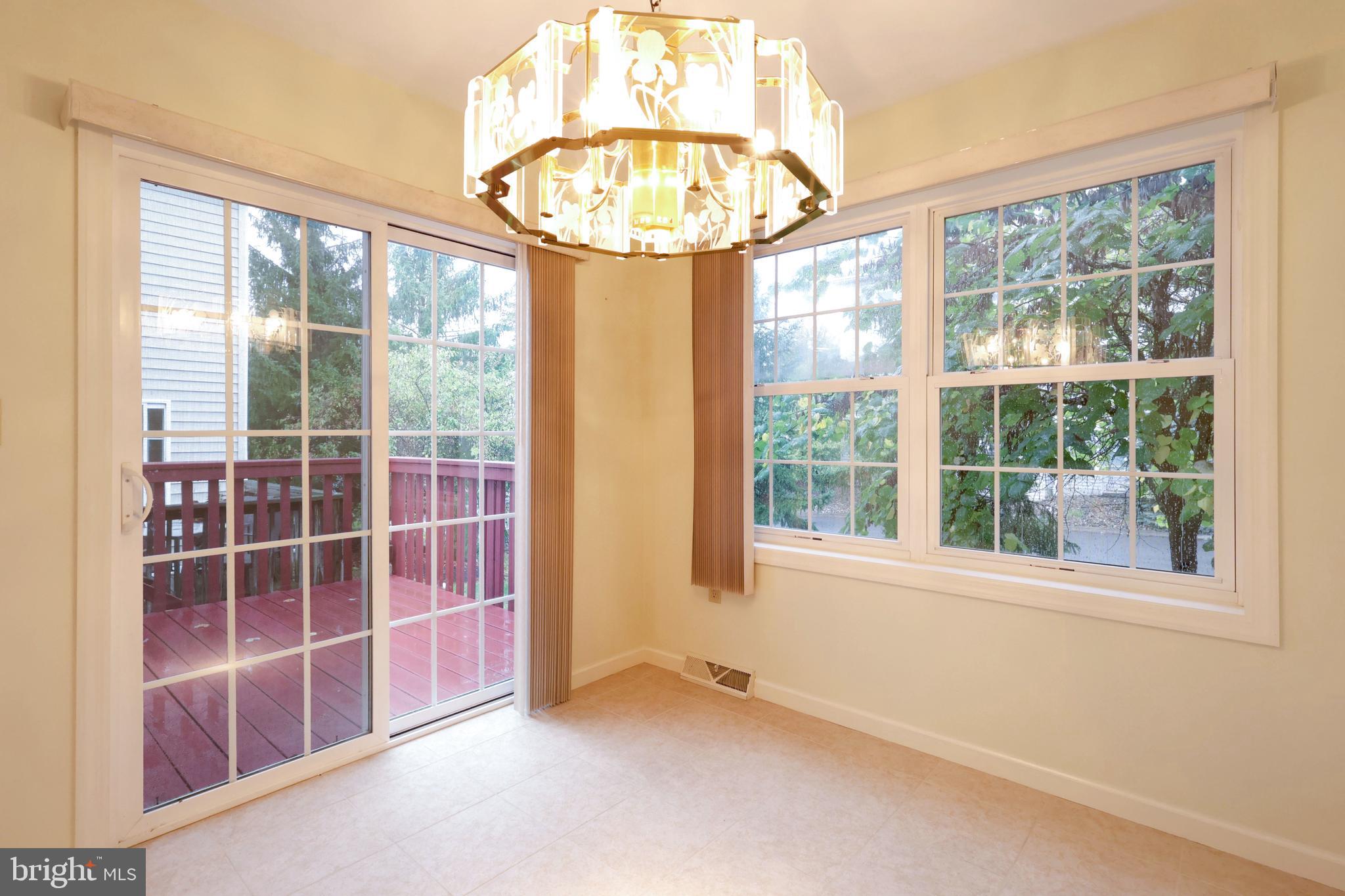 INDEPENDENCE PLACE - Residential